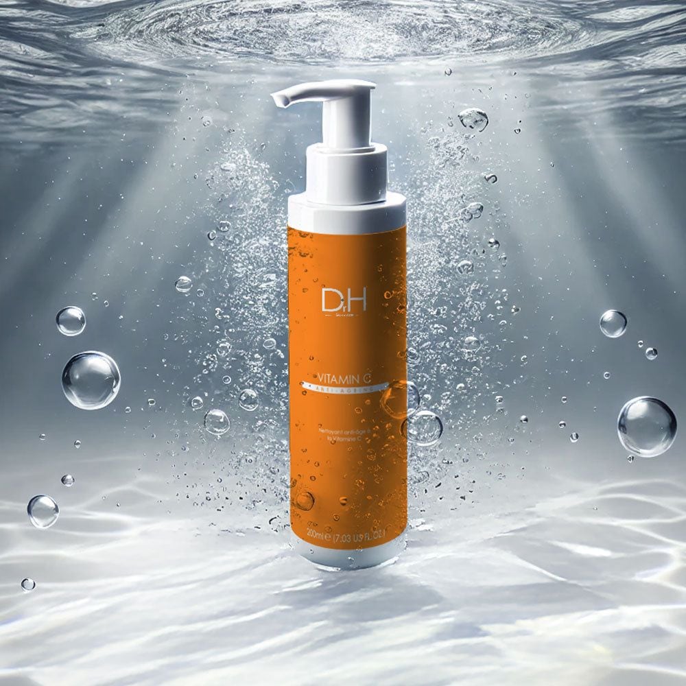 Dr H Vitamin C Anti-Ageing Cleanser 200ml image 3