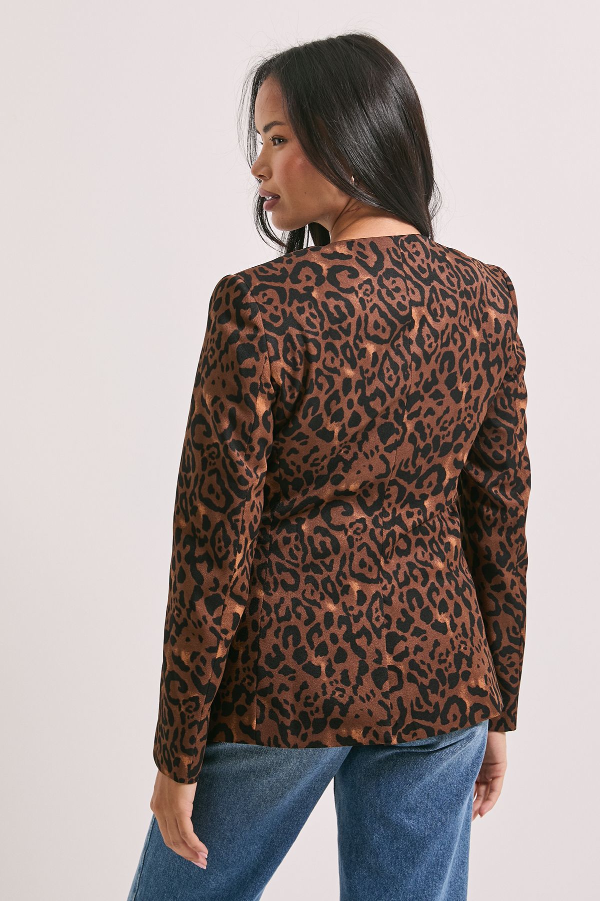 Dorothy Perkins Structured Leopard Pocket Detail Blazer Leopard image 3