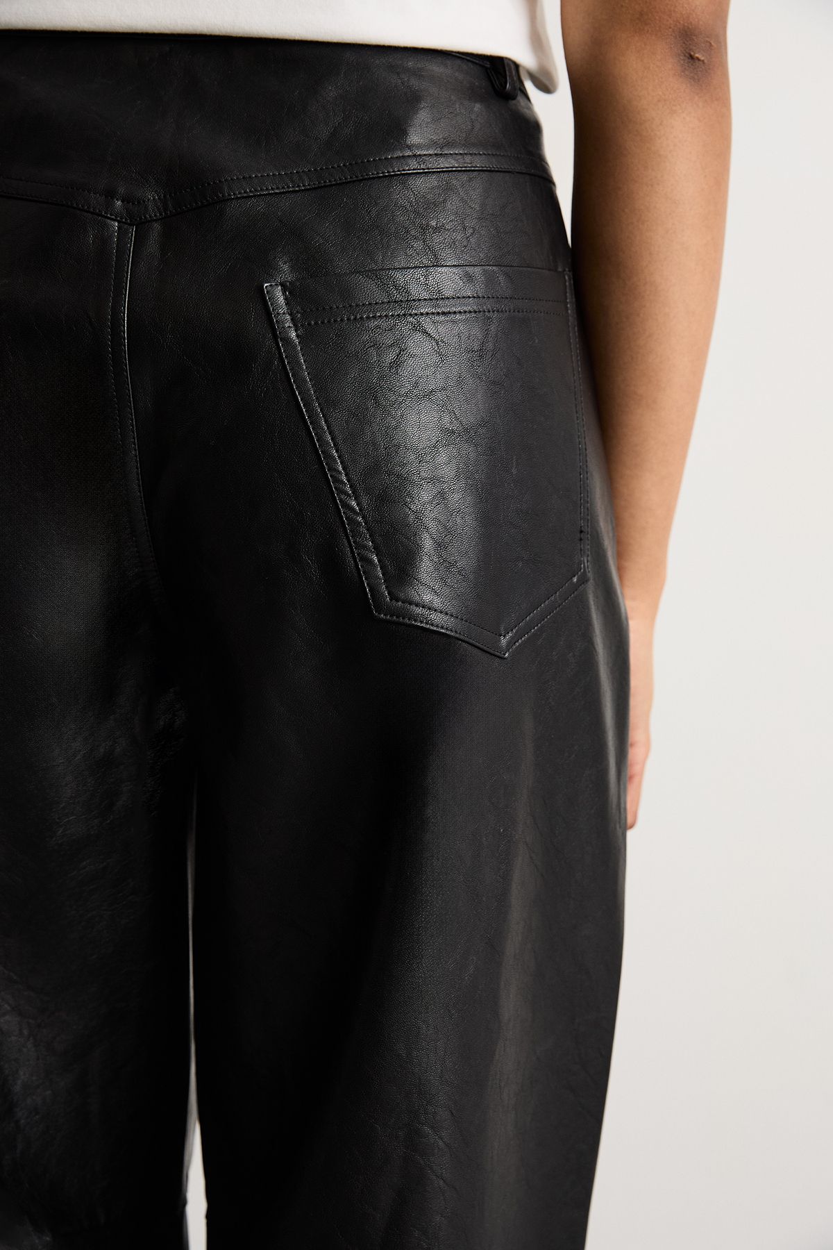Warehouse Barrel Leg Faux Leather Trouser Black image 4