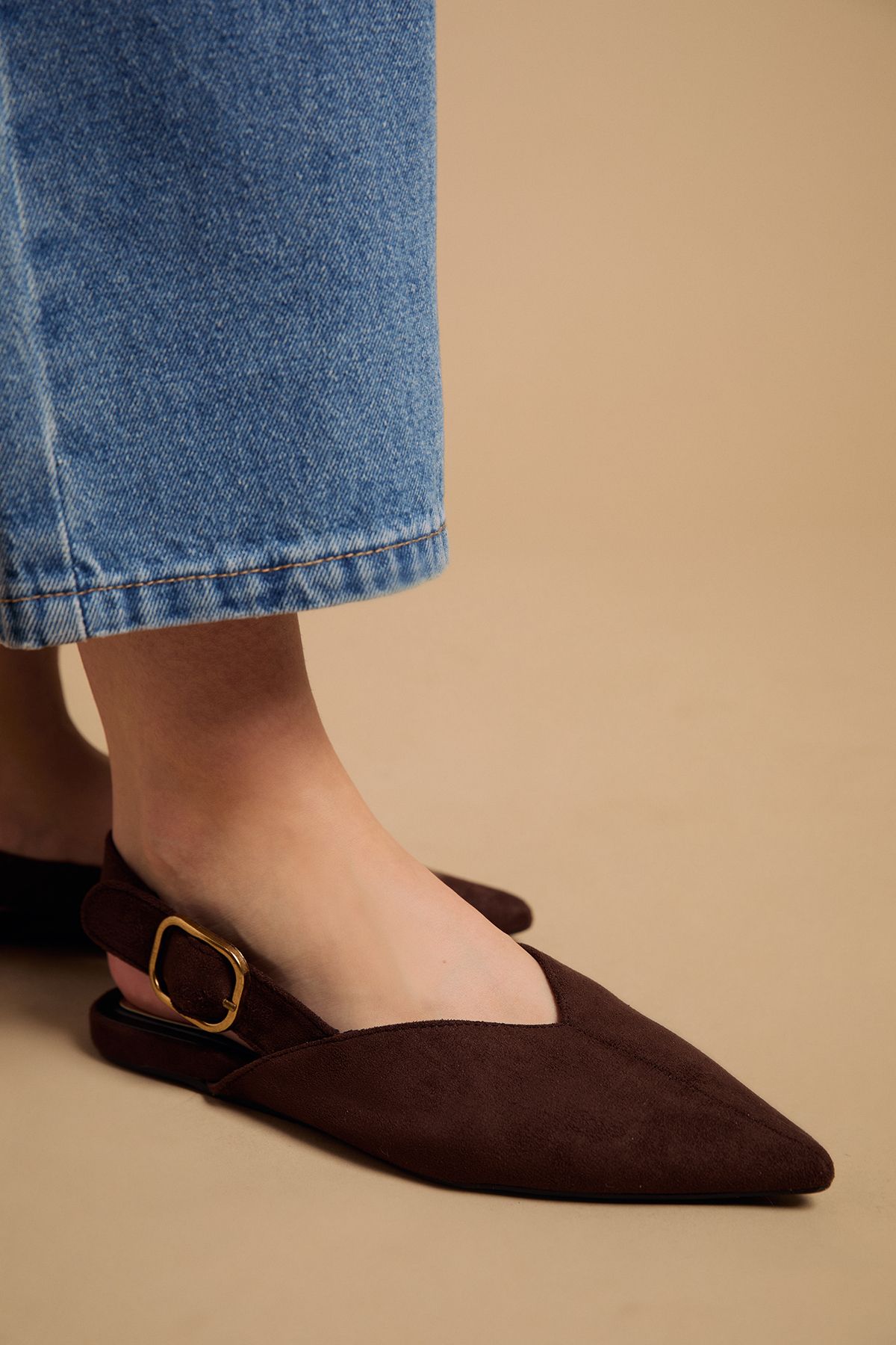 Oasis Binx Faux Suede Slingback Pointed Flat Shoes Chocolate image 4