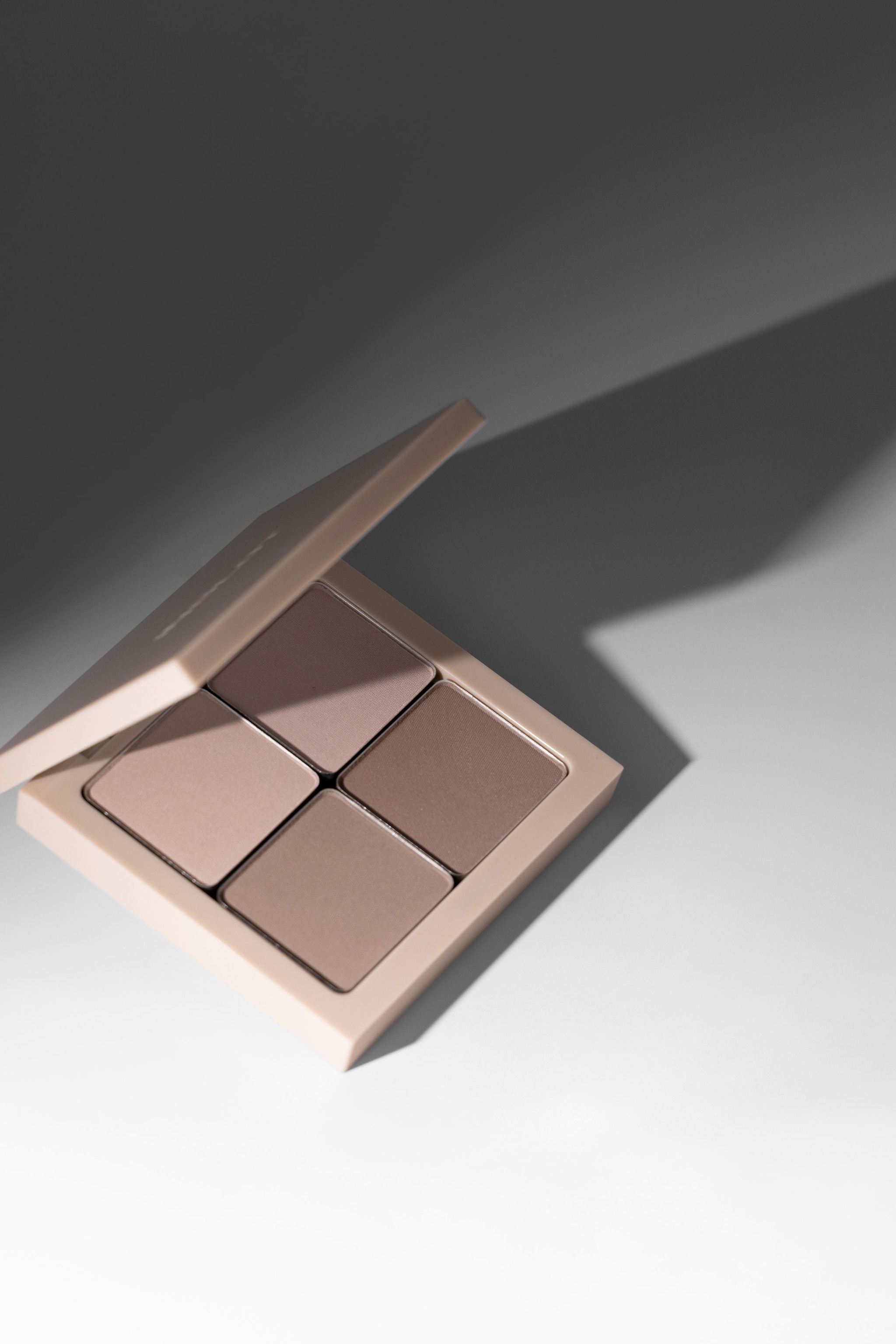 INGLOT Freedom System Eye Shadow Matte NF image 4