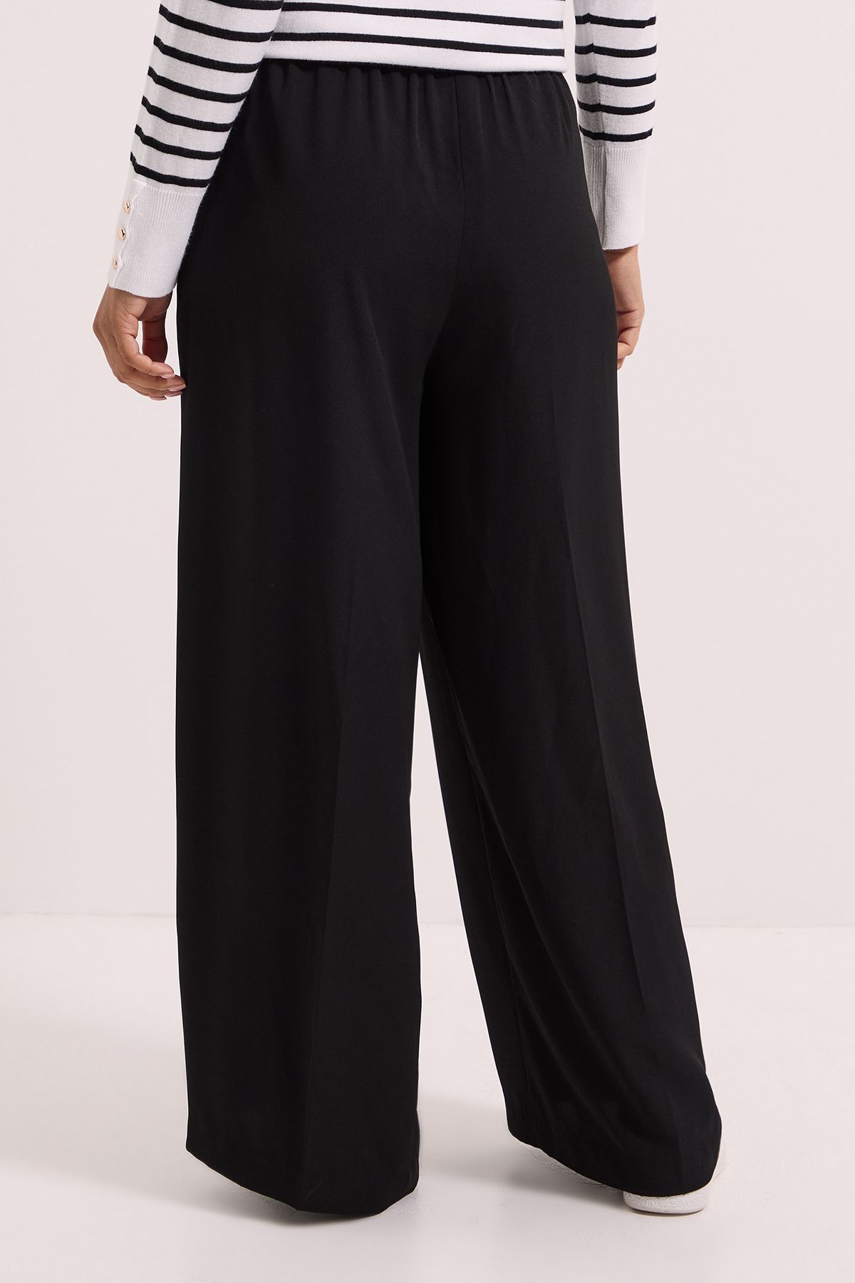 Dorothy Perkins Petite Tie Waist Wide Leg Trousers Black image 4