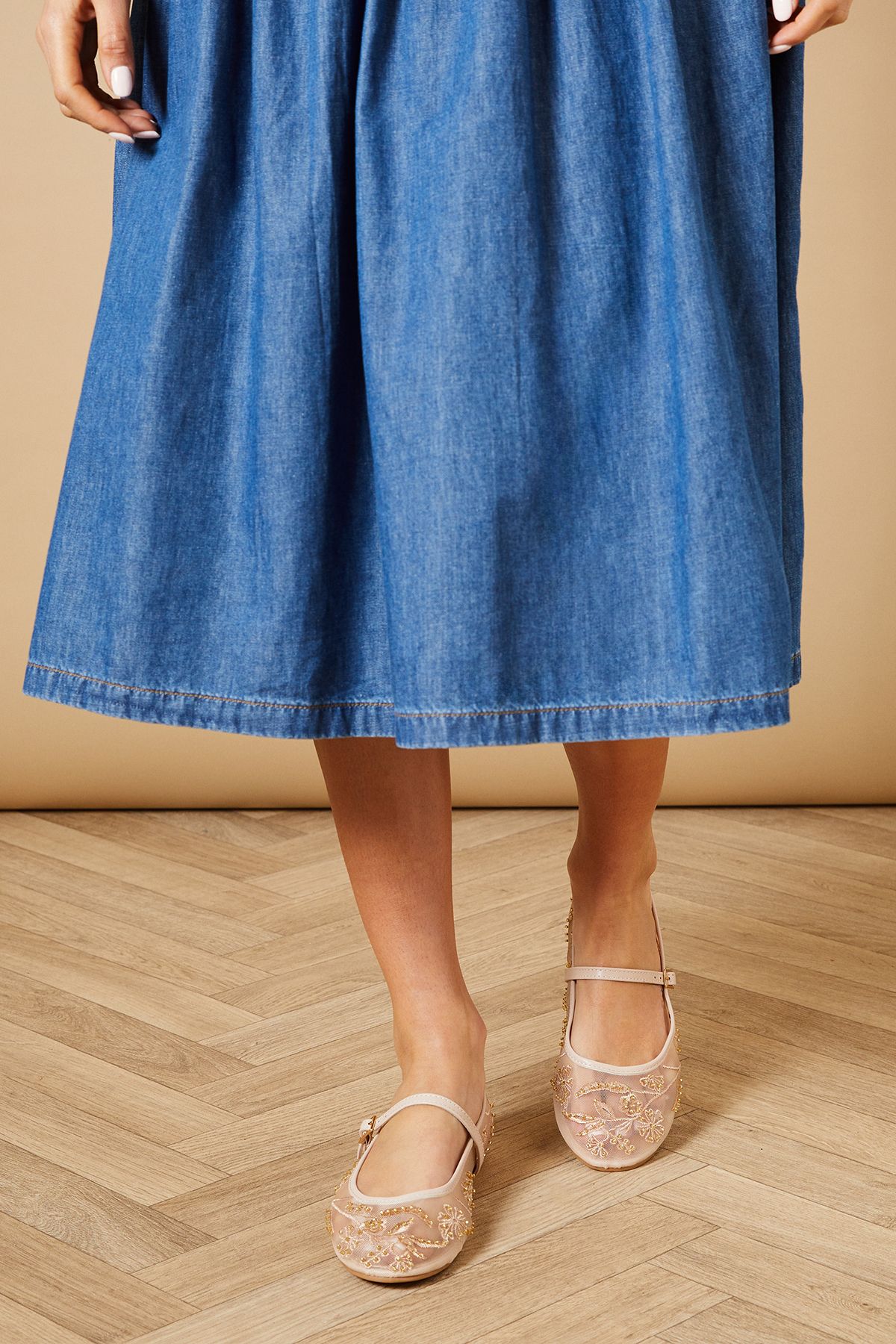 Oasis Perth Faux Leather And Mesh Embroidered Mary Jane Ballet Pumps Blush image 2