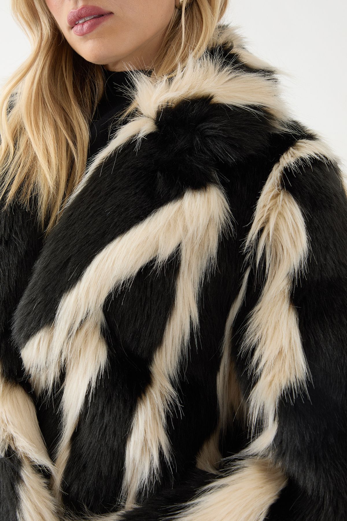 MissPap Premium Mono Faux Fur Coat Black image 5