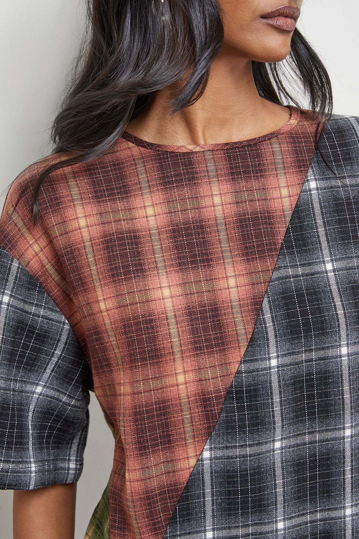 Warehouse Mixed Panelled Check Oversized Midi T-Shirt Dress Multi image 5