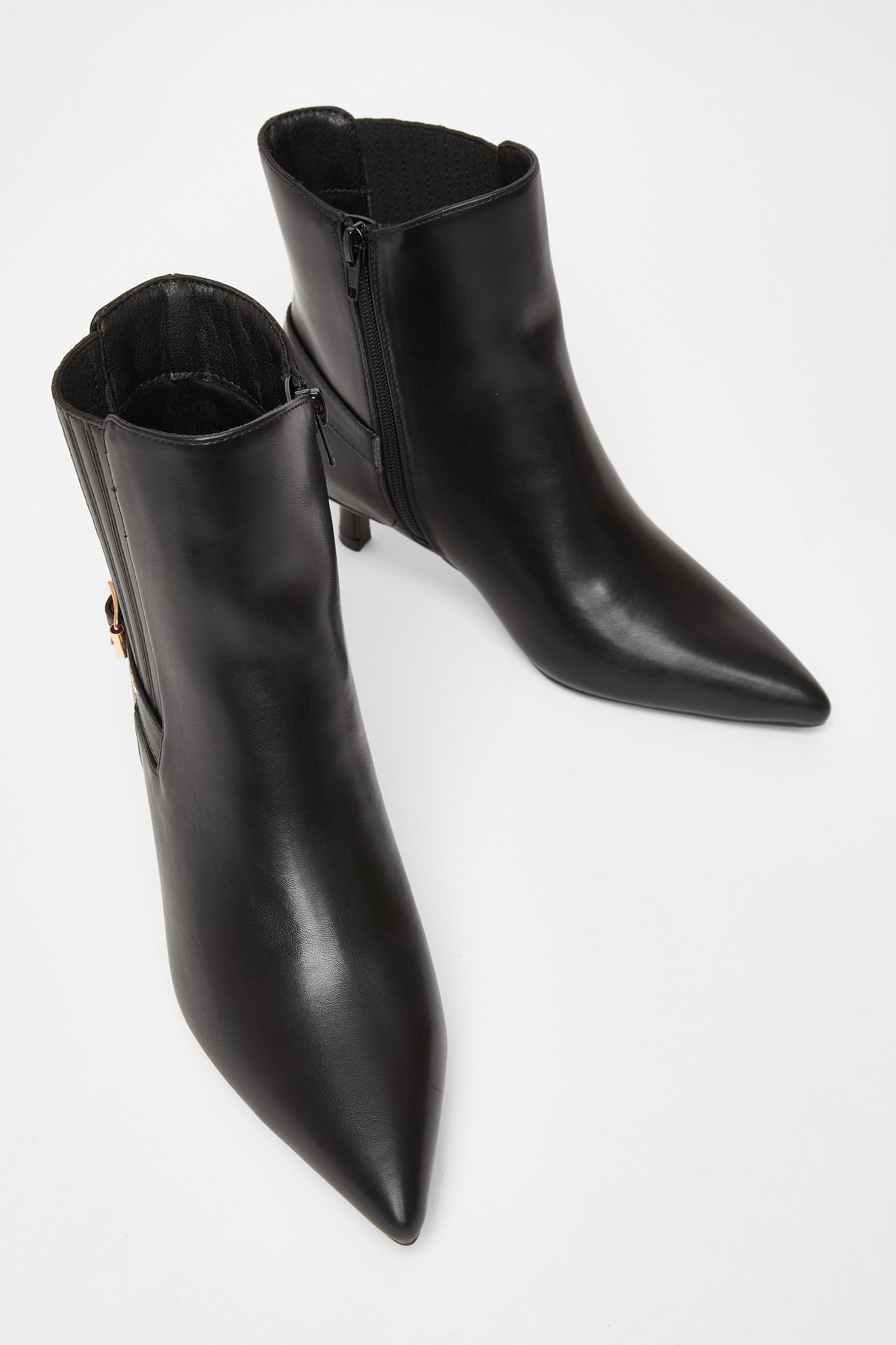 Quiz Black Wide Fit Buckle Ankle Boots image 2