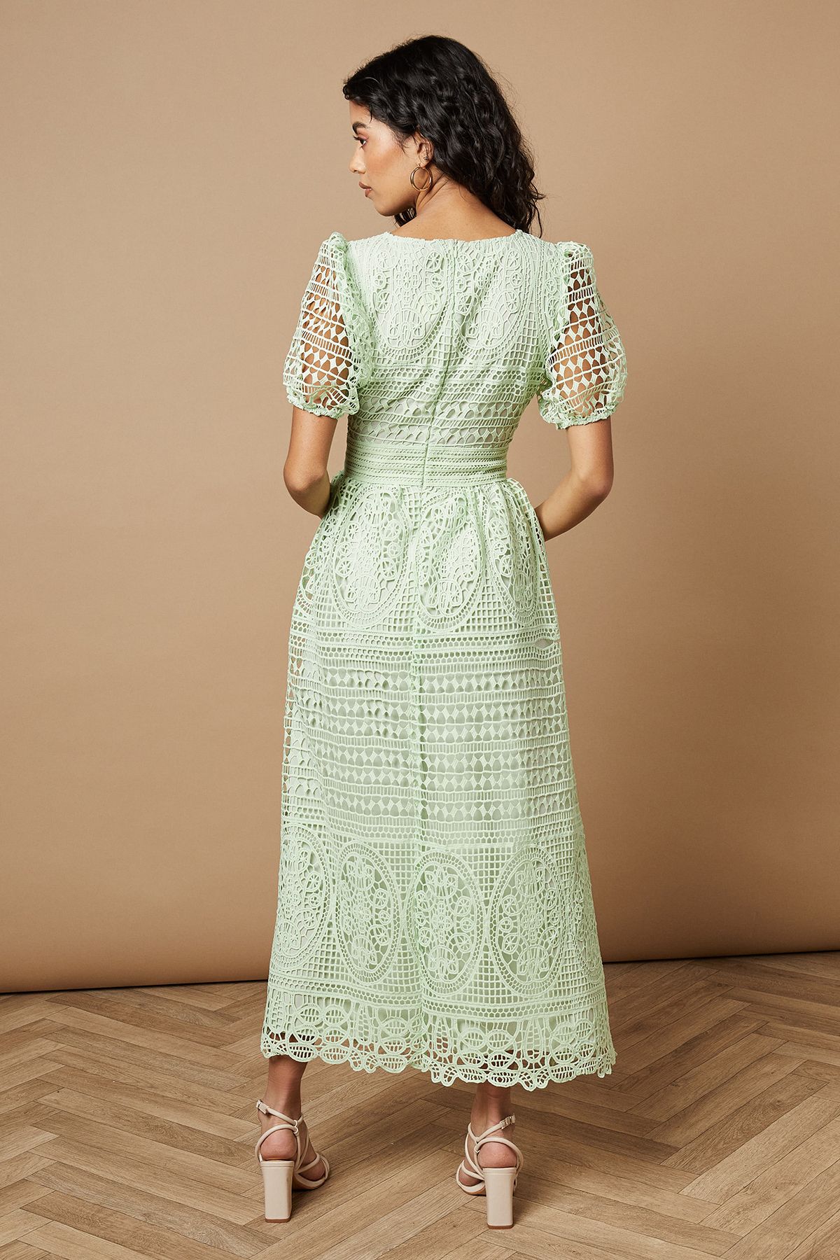 Oasis Petite Lace Puff Sleeve Midaxi Dress Pistachio image 3