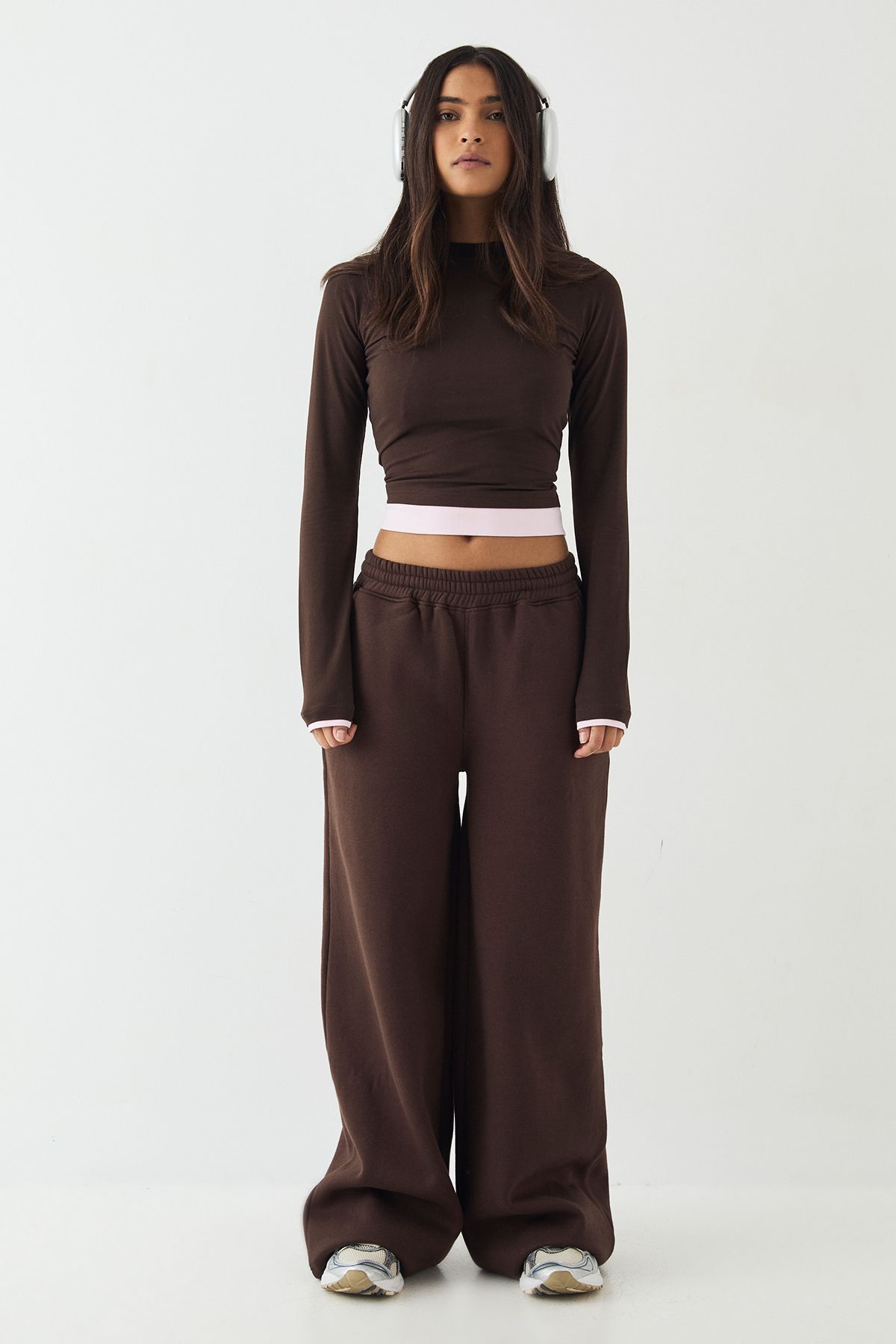 DSGN Studio DSGN Studio Contrast Long  Sleeve Top Dark Chocolate image 5