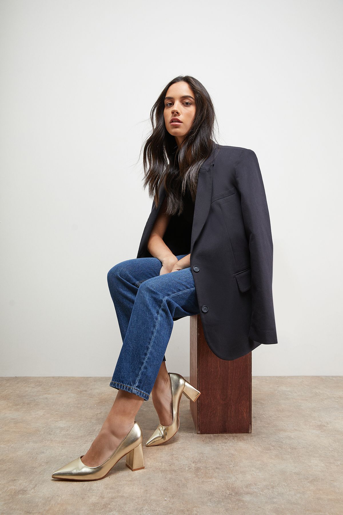 Oasis Val Faux Metallic Leather Pointed High Block Heel Courts Gold image 2