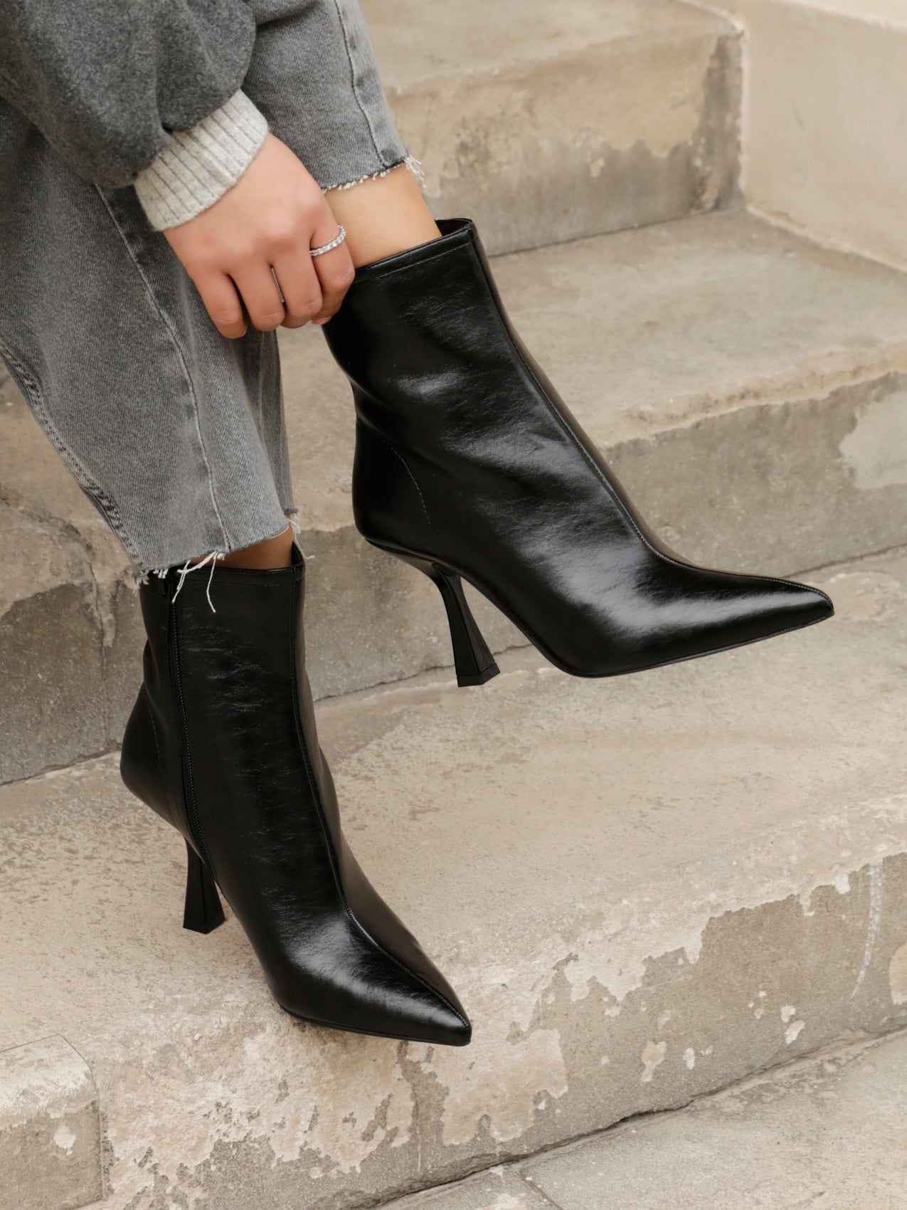 Linzi Jetta Black Faux Leather Heeled Boot image 6