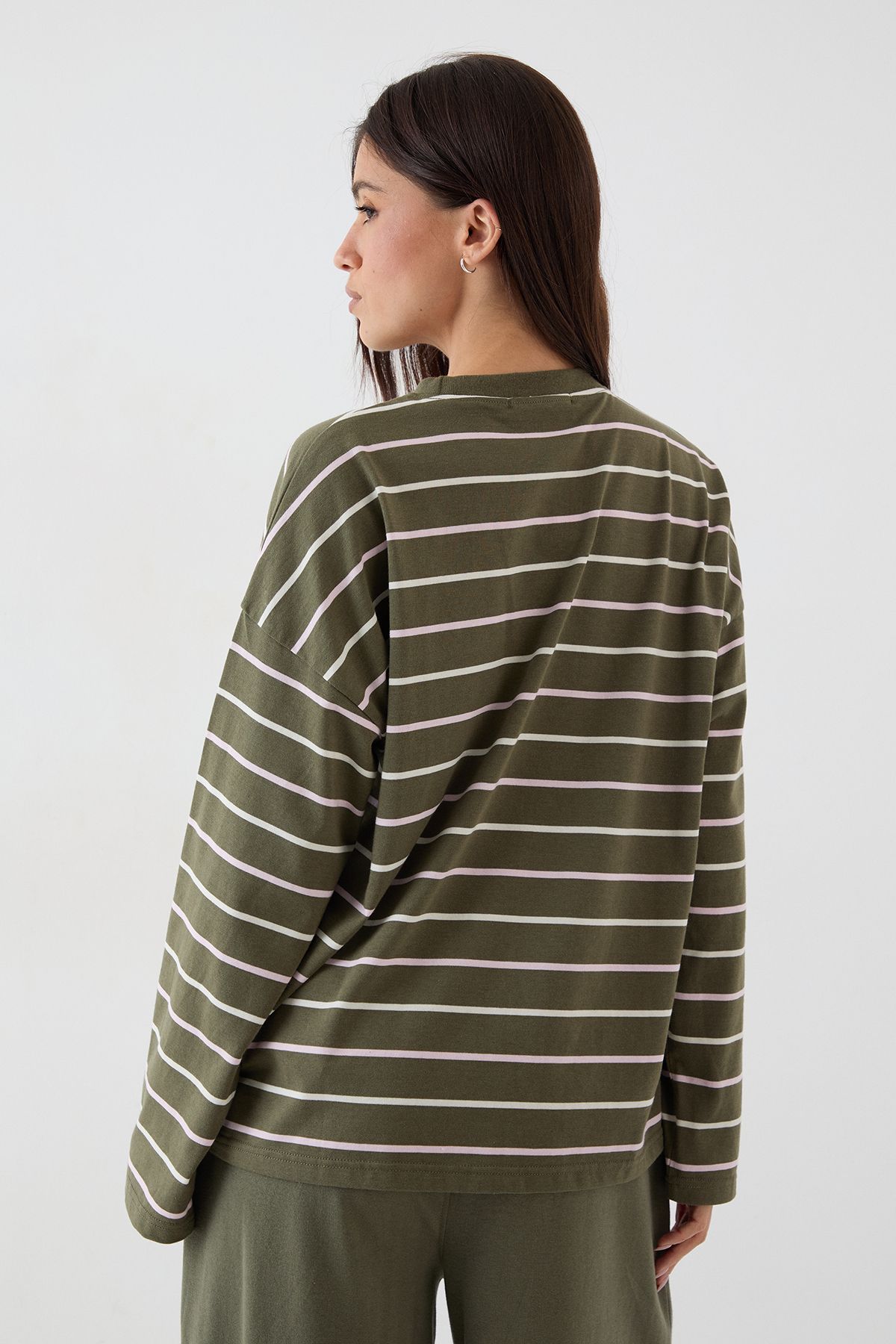 DSGN Studio DSGN Studio Stripe Oversized Long Sleeve T-Shirt Olive image 2