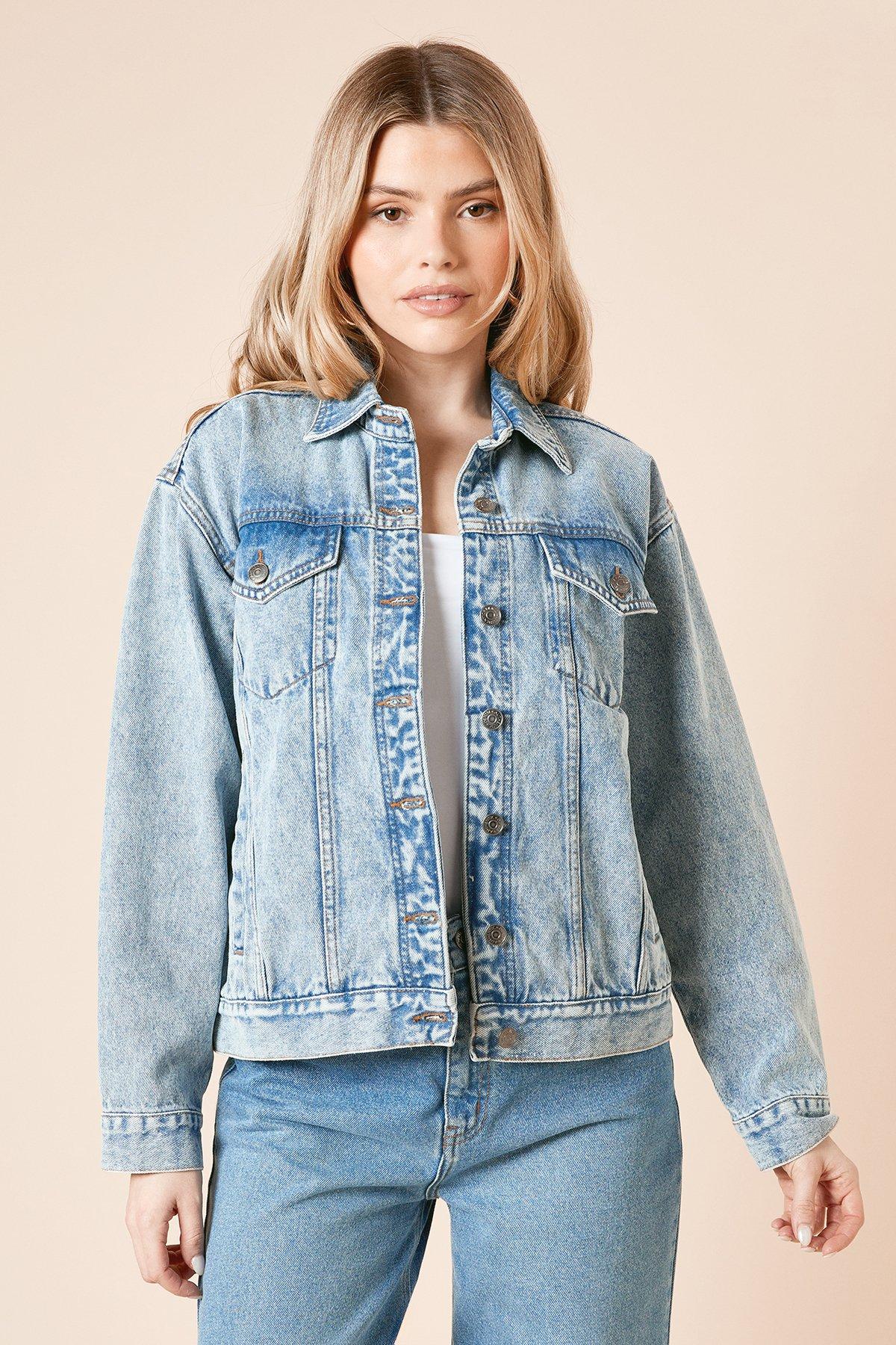 Dorothy Perkins Oversized Denim Jacket Light Wash image 3