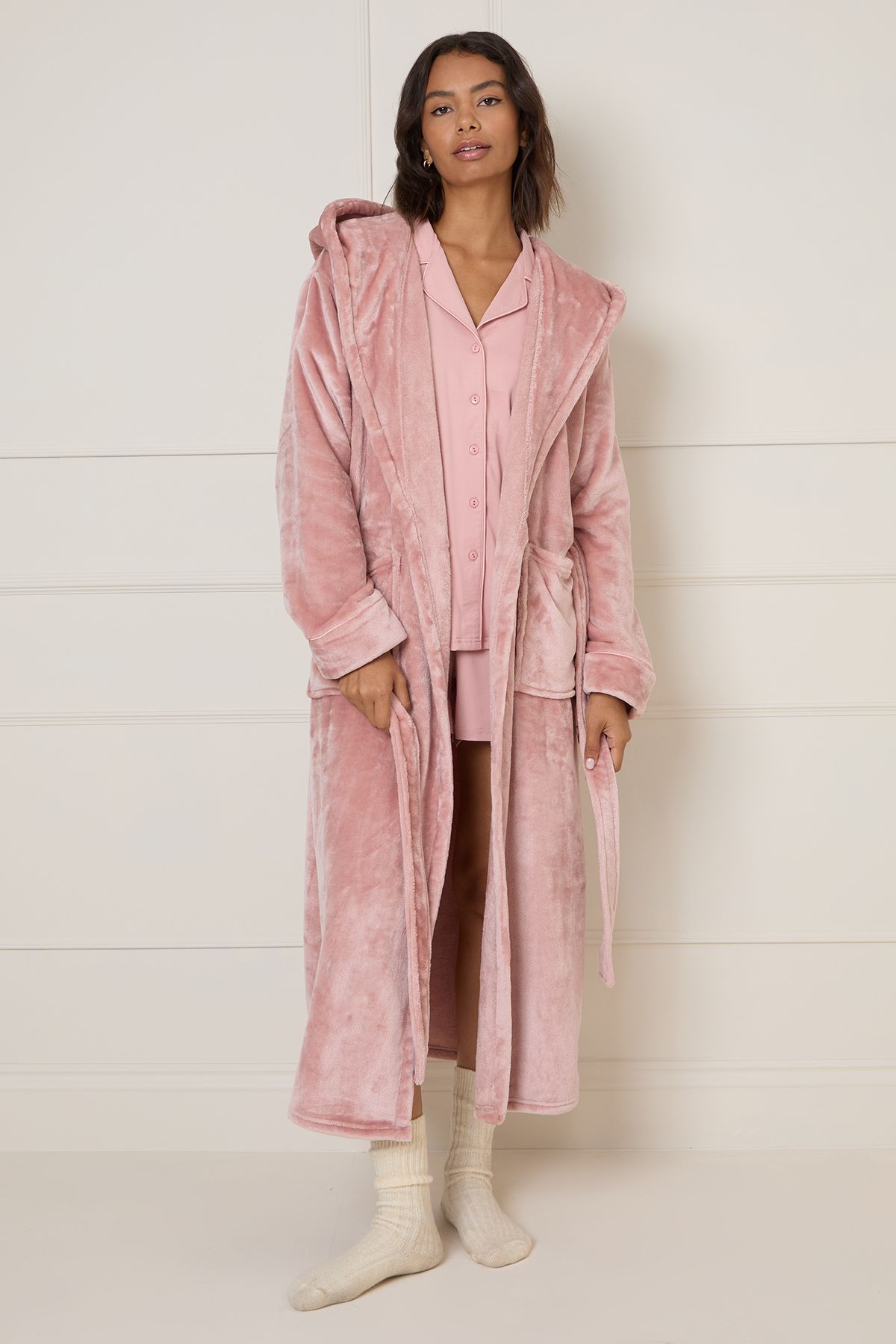 Dorothy Perkins Velour Hooded Dressing Gown Pink image 4