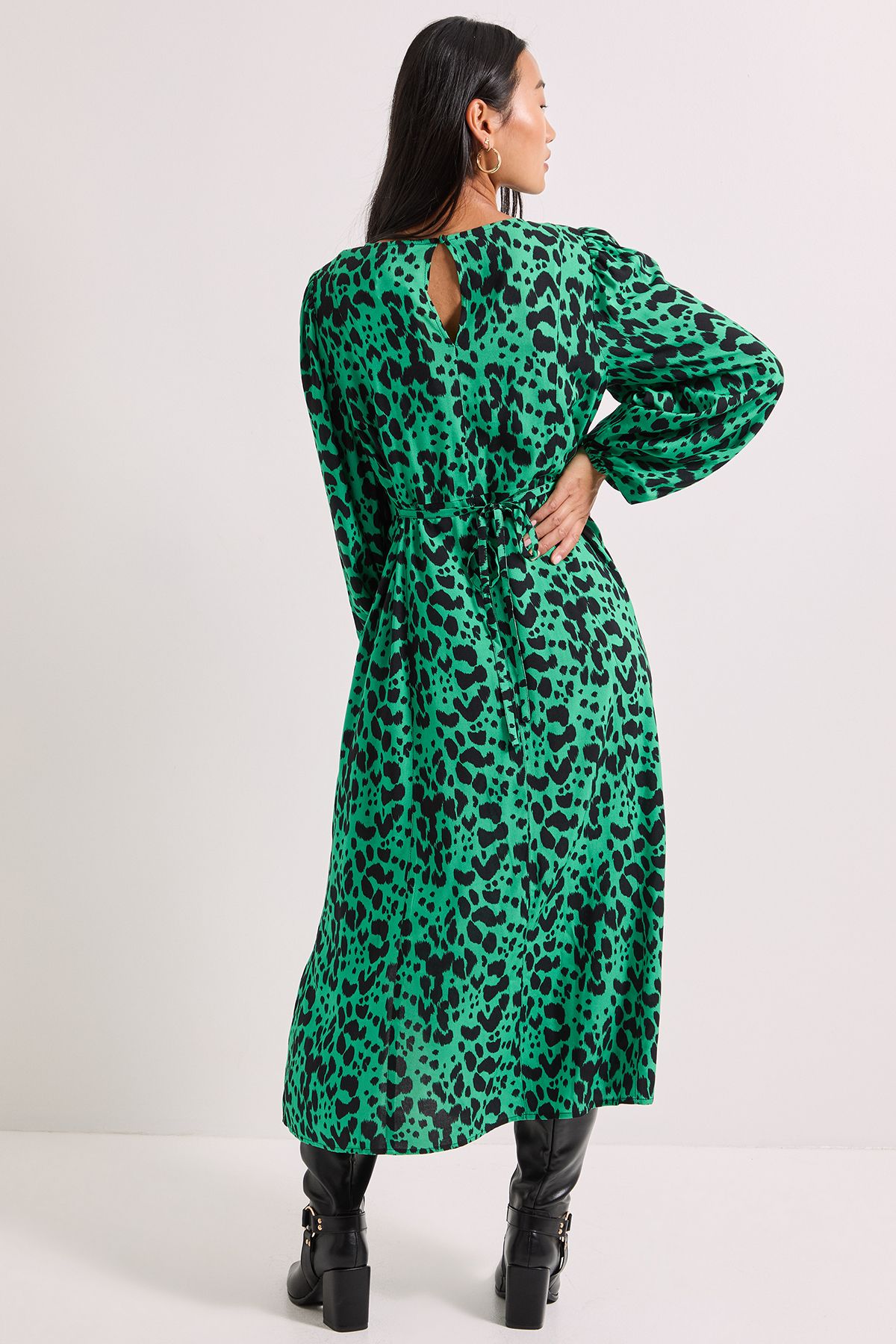 Dorothy Perkins Petite Green Animal Empire Seam Split Detail Printed Midi Dress Animal image 3