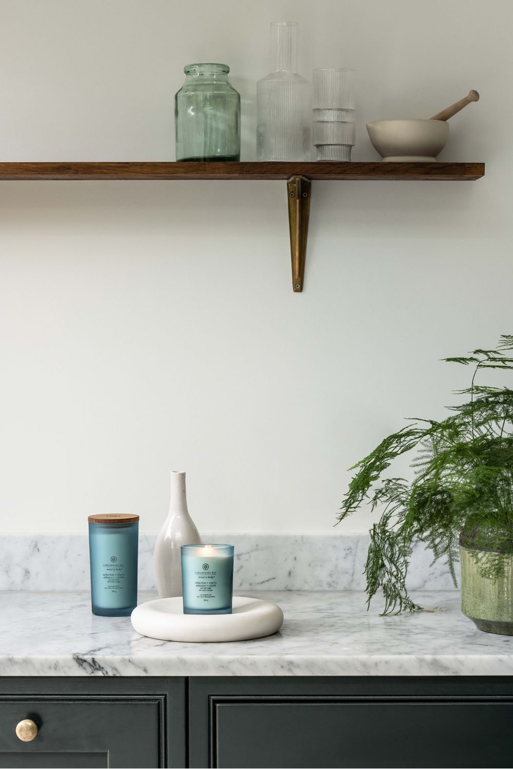 Chesapeake Bay Medium Jar Candle - Reflection & Clarity 250g Blue image 3