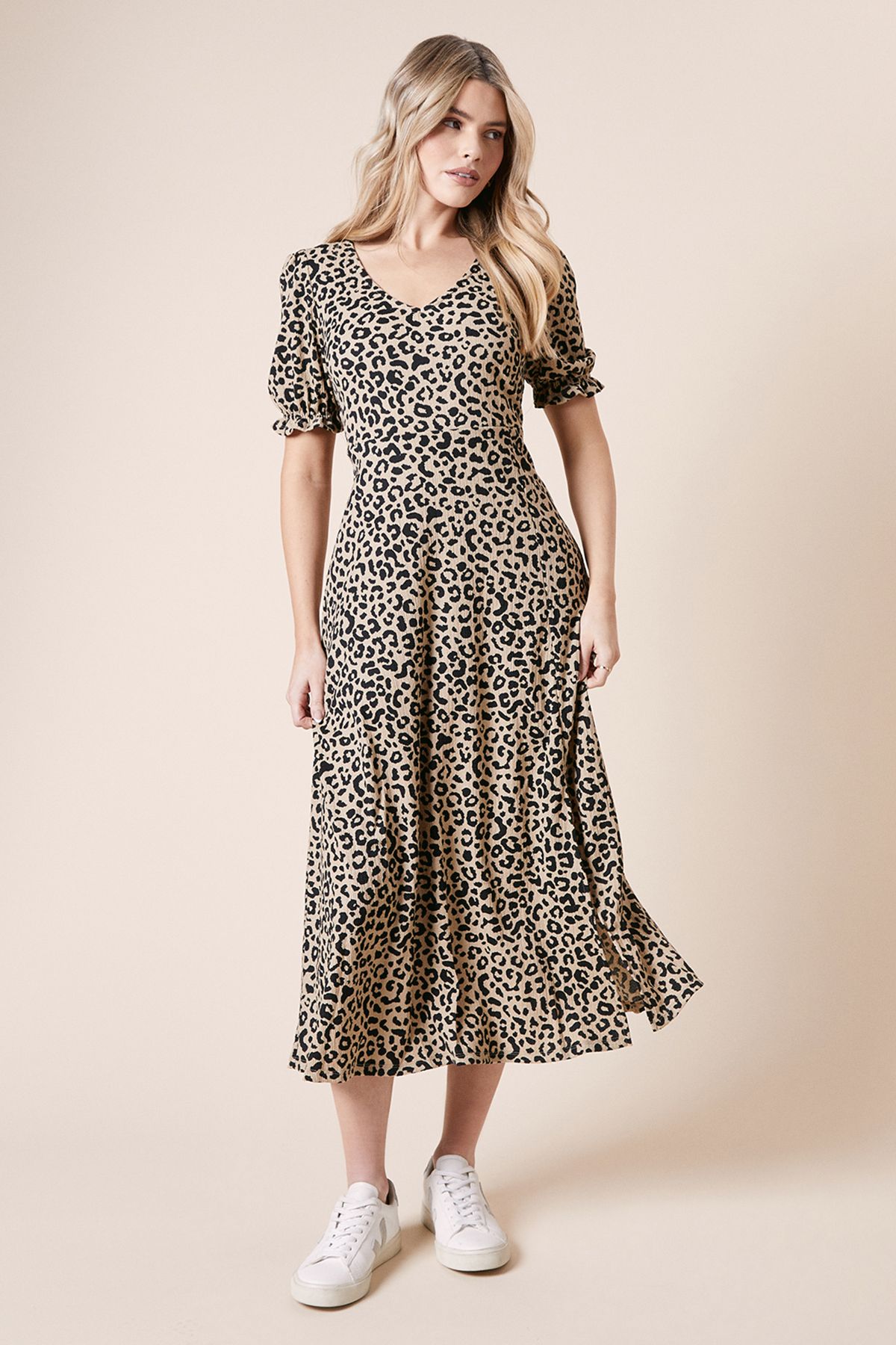 Dorothy Perkins Leopard Print Short Sleeve Jersey Midi Dress Leopard image 1
