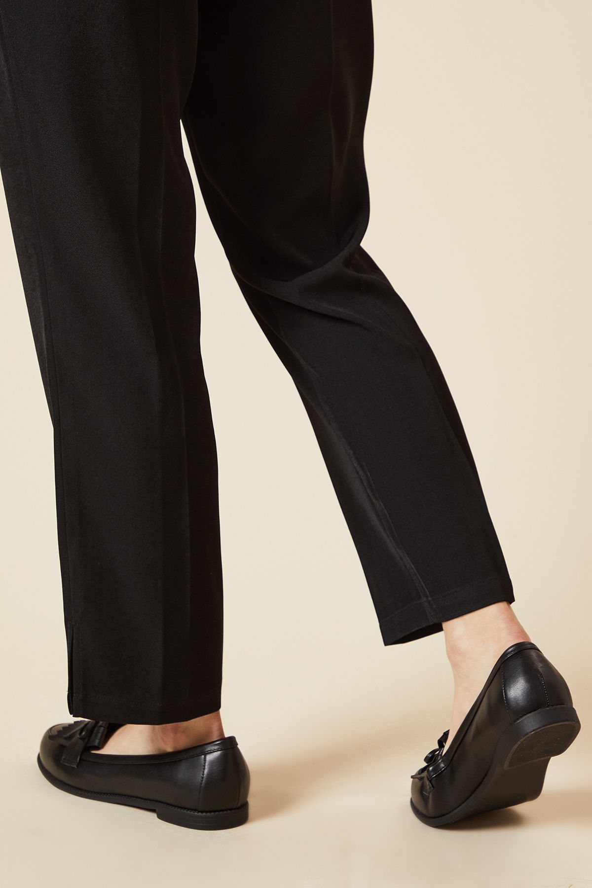 Dorothy Perkins Loretta Tassel Loafers Black image 2