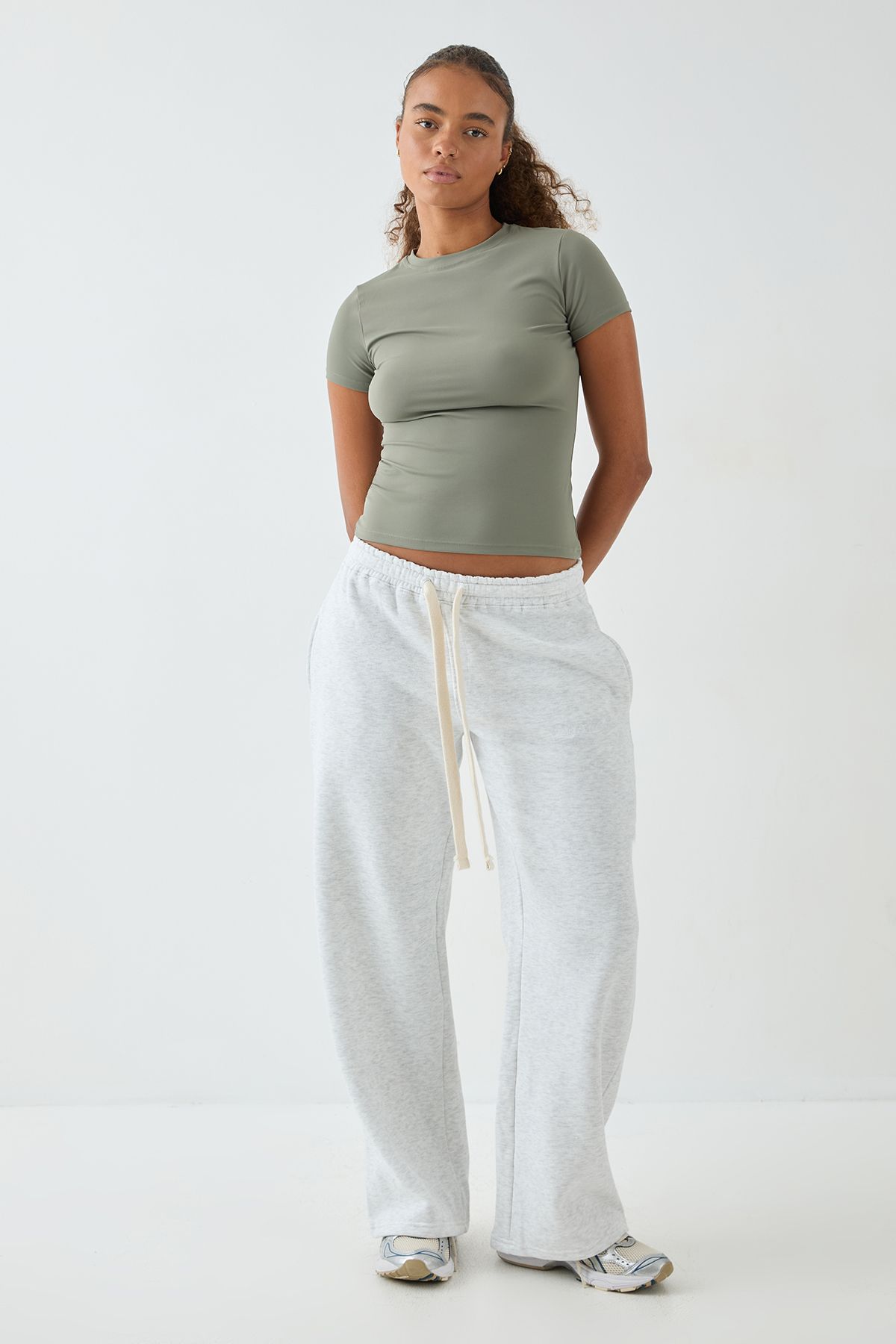 DSGN Studio DSGN Studio Ultra Sculpt Short Sleeve Top Khaki image 5