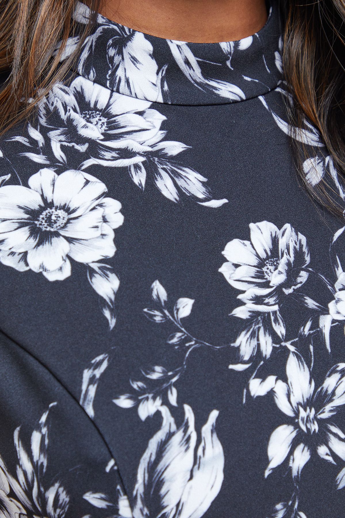 Oasis Printed Sleeveless Peplum Hem Mini Dress Multi image 5