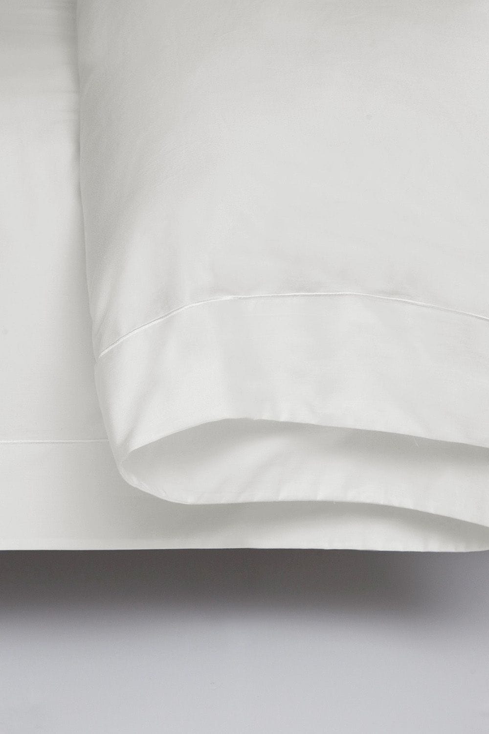 Belledorm Egyptian Cotton 400 Thread Count Oxford Duvet Cover image 1