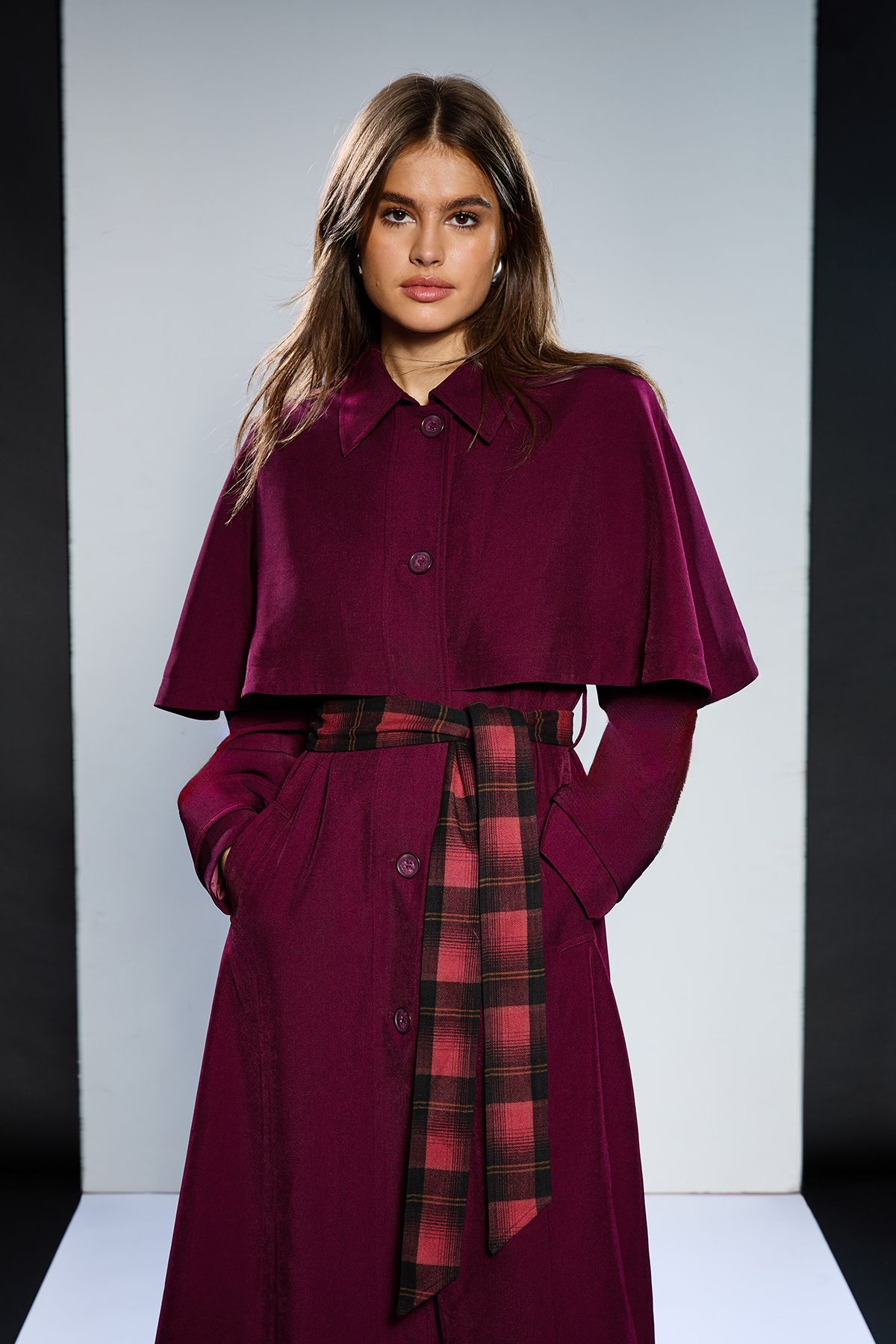 RUNWAY 1.8.1.8 Runway 1.8.18 Belted Cape Coat Berry image 2
