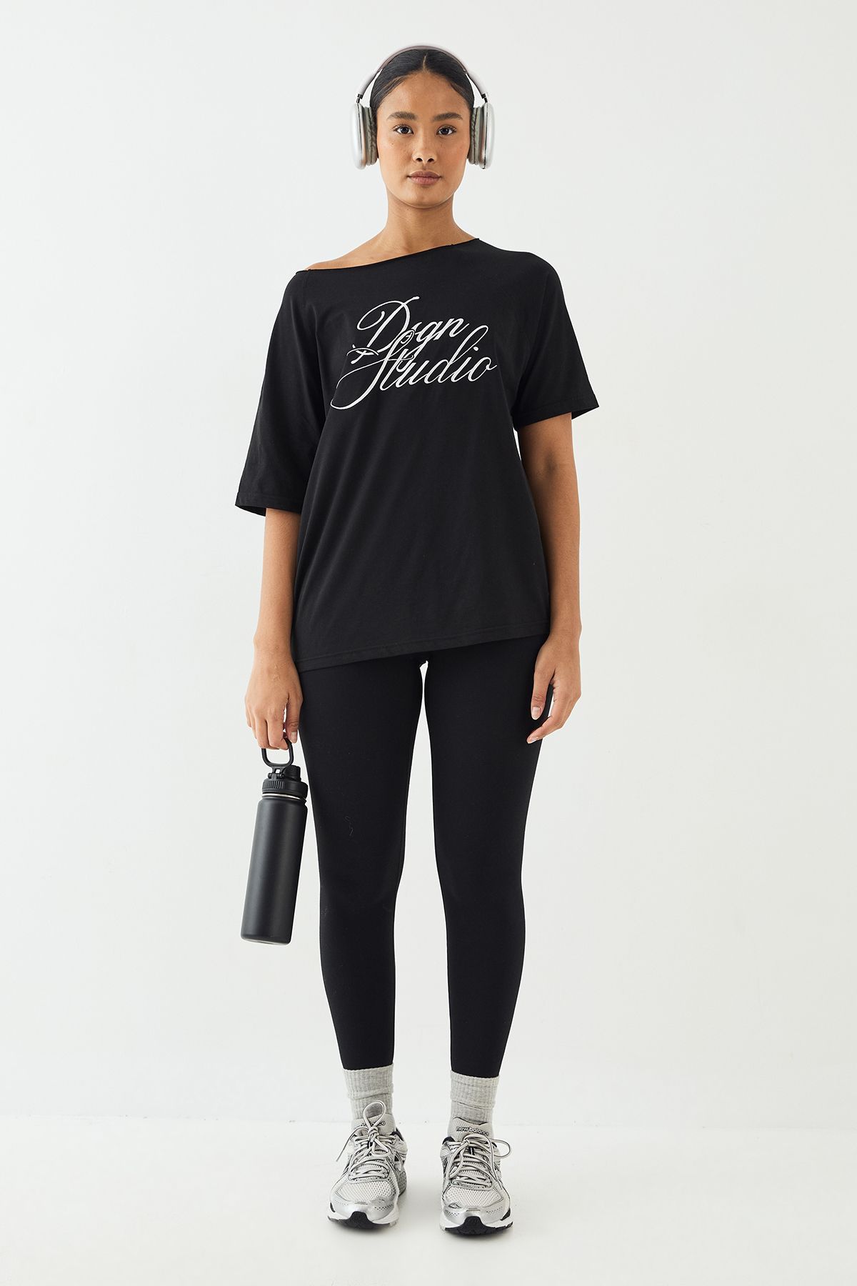 DSGN Studio DSGN Studio Script Off The Shoulder Oversized T-Shirt Black image 5