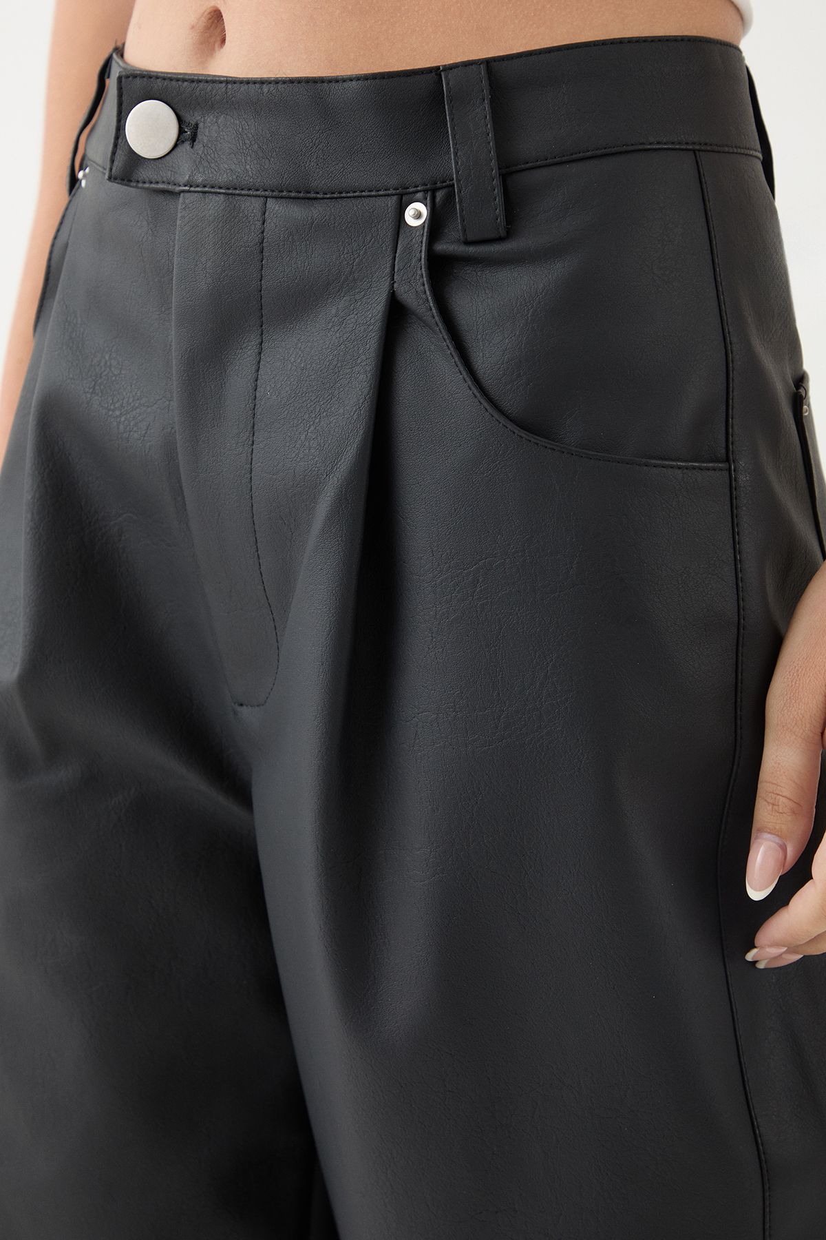 MissPap Barrell Leg Faux Leather Pant Black image 4