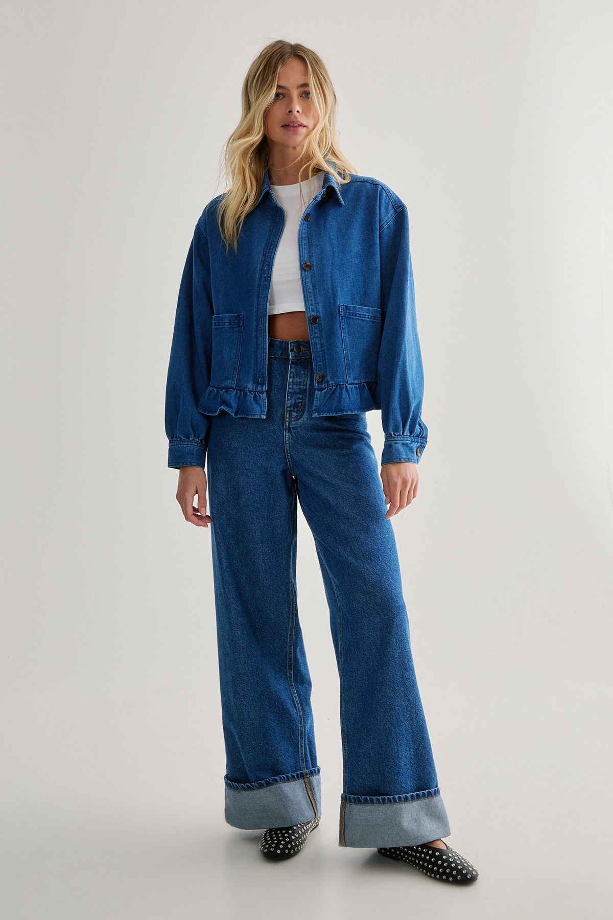 NastyGal Frill Hem Denim Jacket Blue image 2