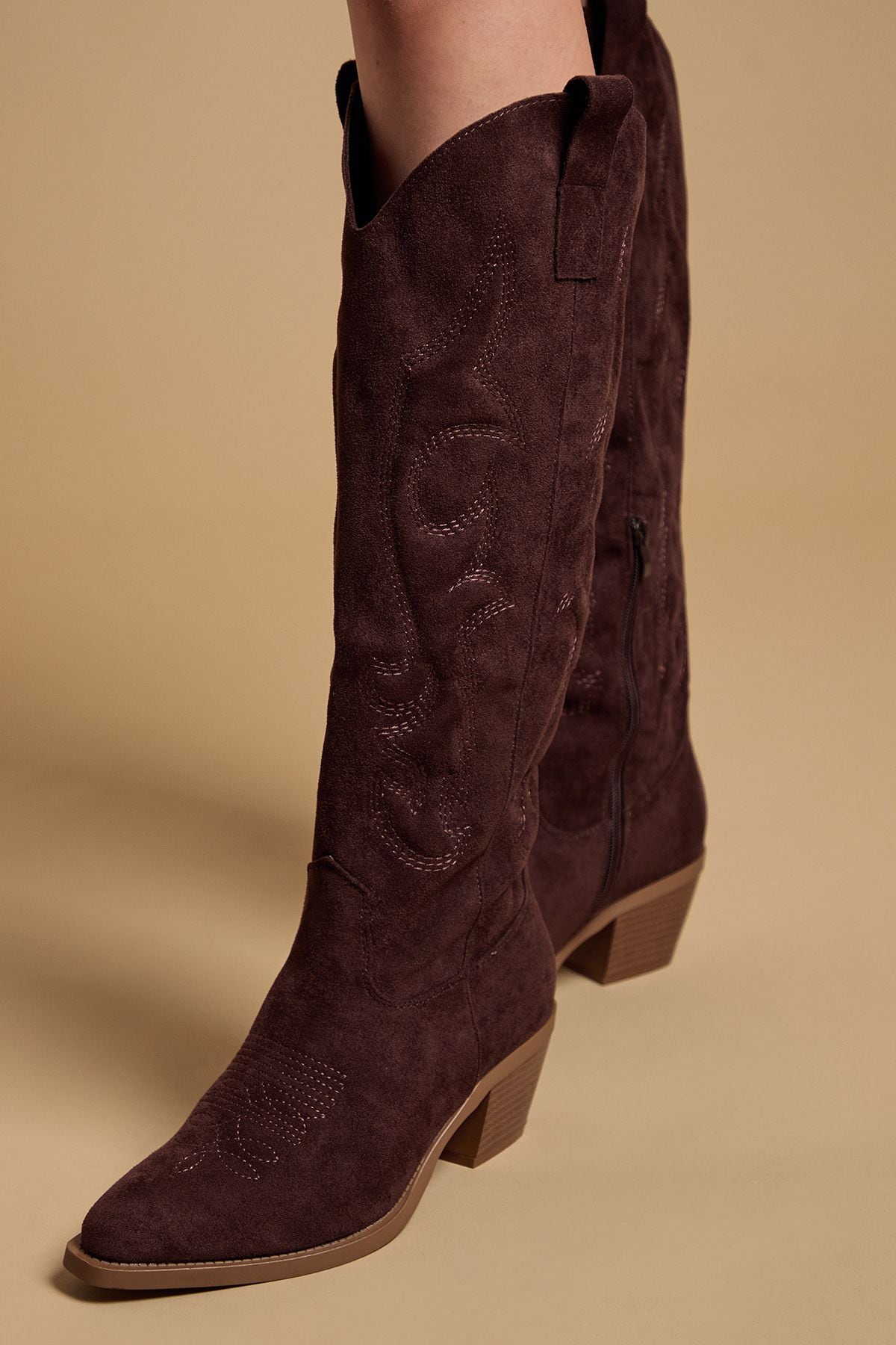 Oasis Jess Faux Suede Embroidered Western Knee Boots Chocolate image 4