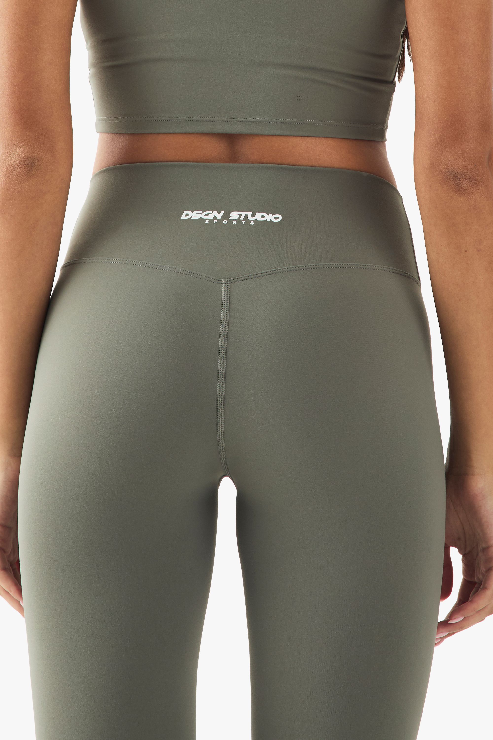 DSGN Studio DSGN Studio Highwaist Ultra Sculpt Legging Khaki image 4