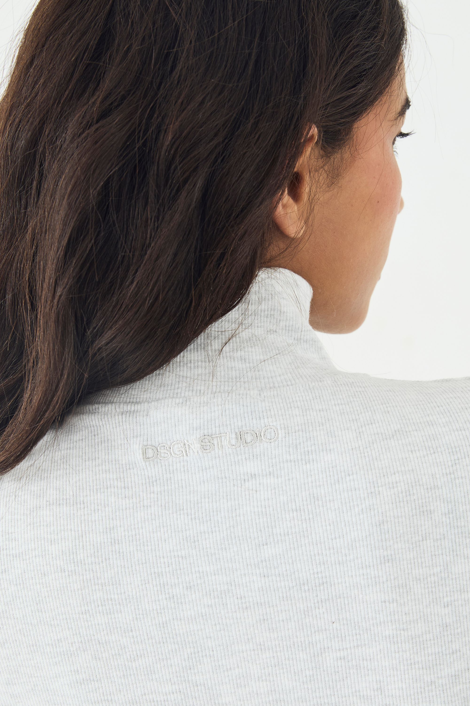 DSGN Studio DSGN Studio Zip Through Rib Top Ash Grey image 4