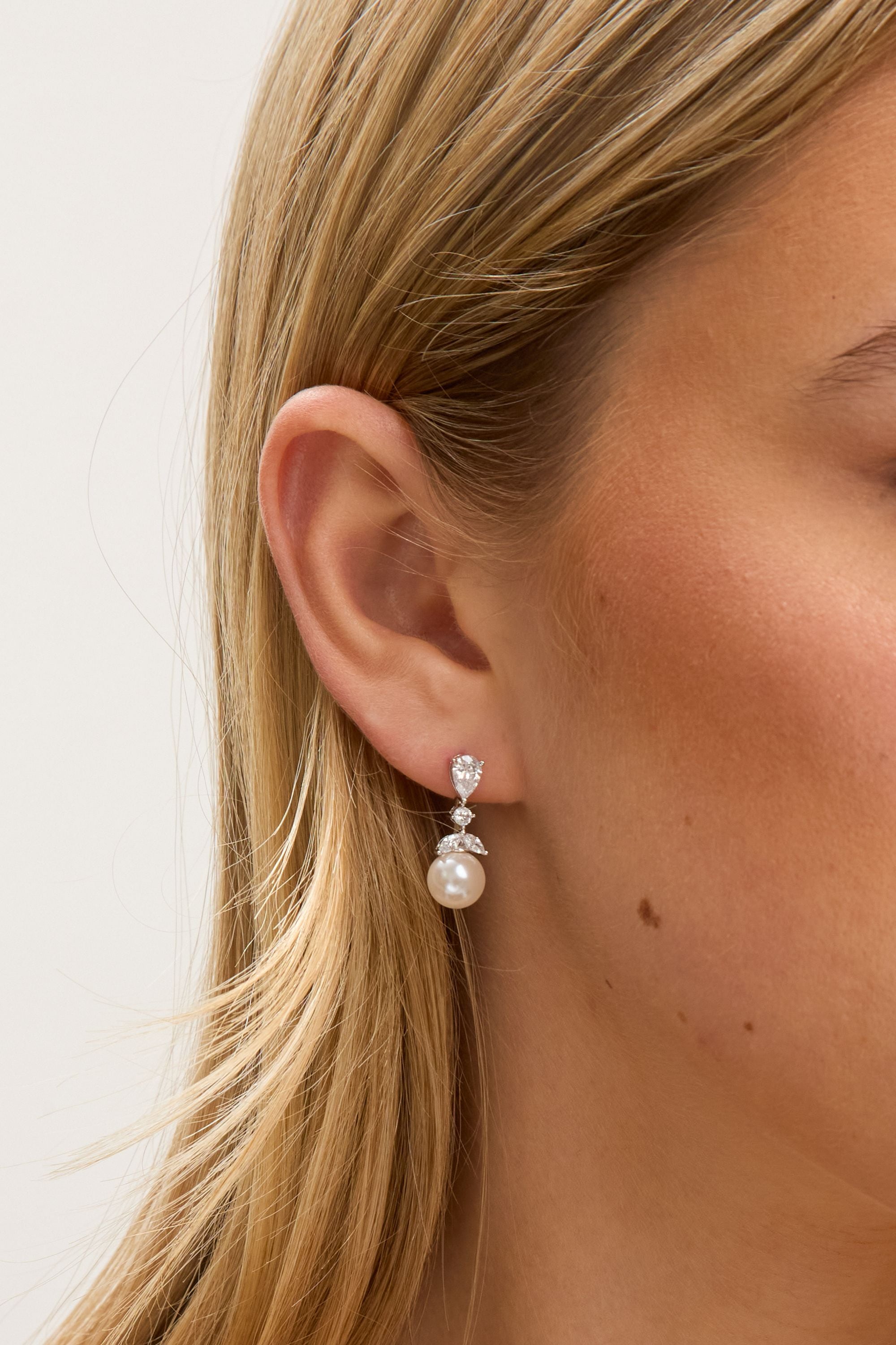 Jon Richard Rhodium Plated Crystal Leaf and Pearl Set - Gift Box image 4