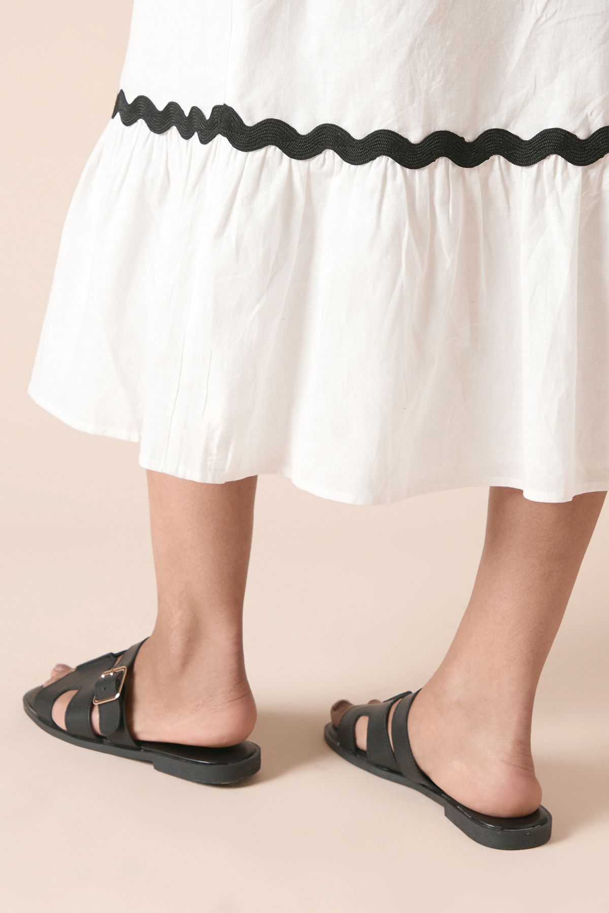 Dorothy Perkins Finley Faux Leather Buckle Detail Padded Sock Sliders Black image 3