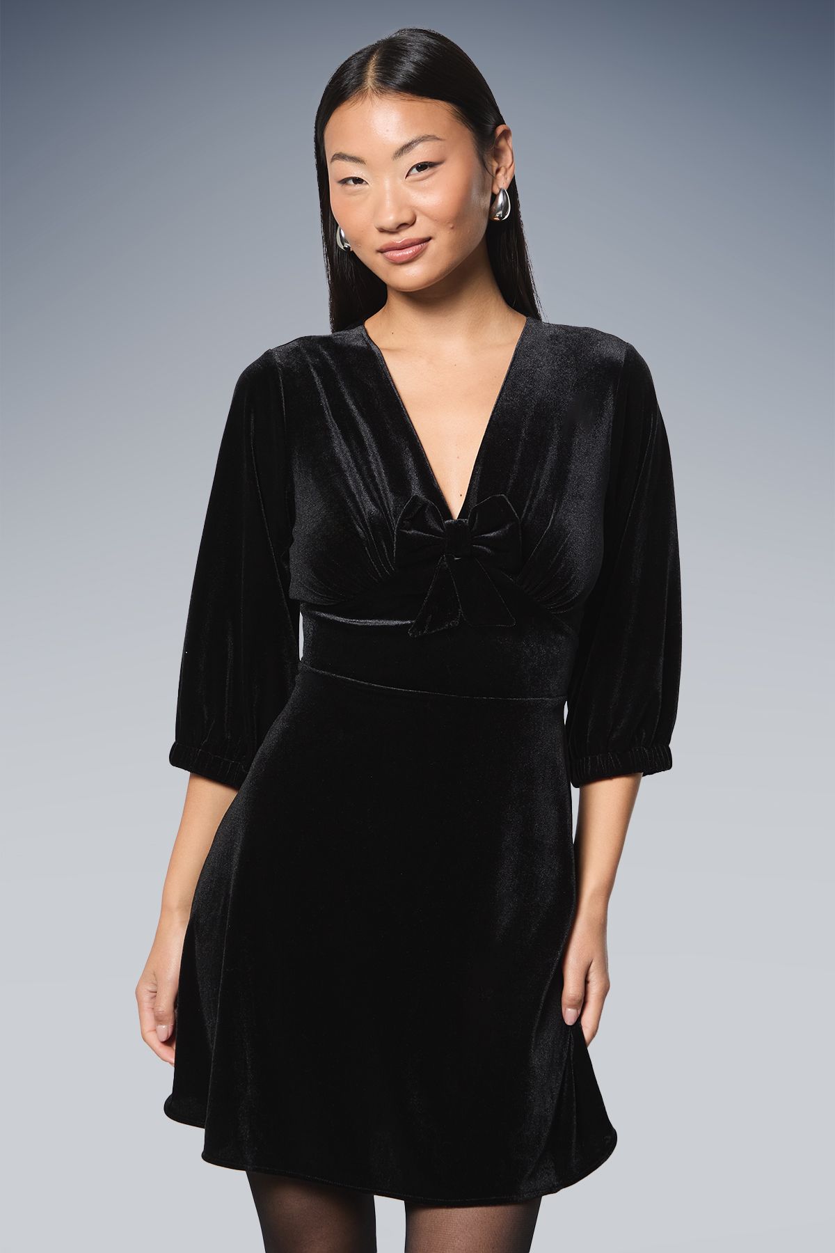 Dorothy Perkins Petite Bow Front Velvet Mini Dress Black image 2