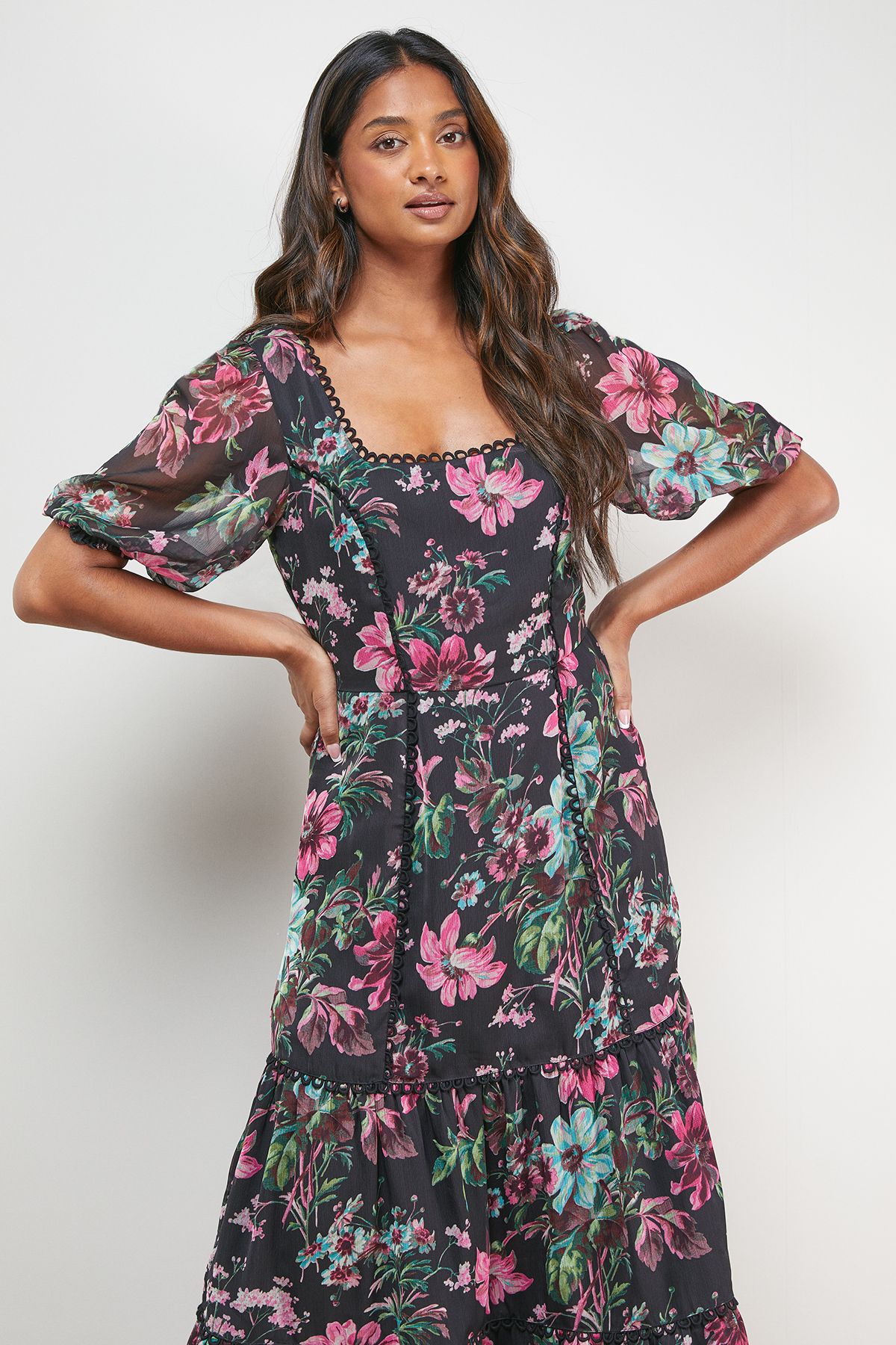 Oasis Printed Square Neck Scallop edge Puff Sleeve Midi Dress Multi image 2