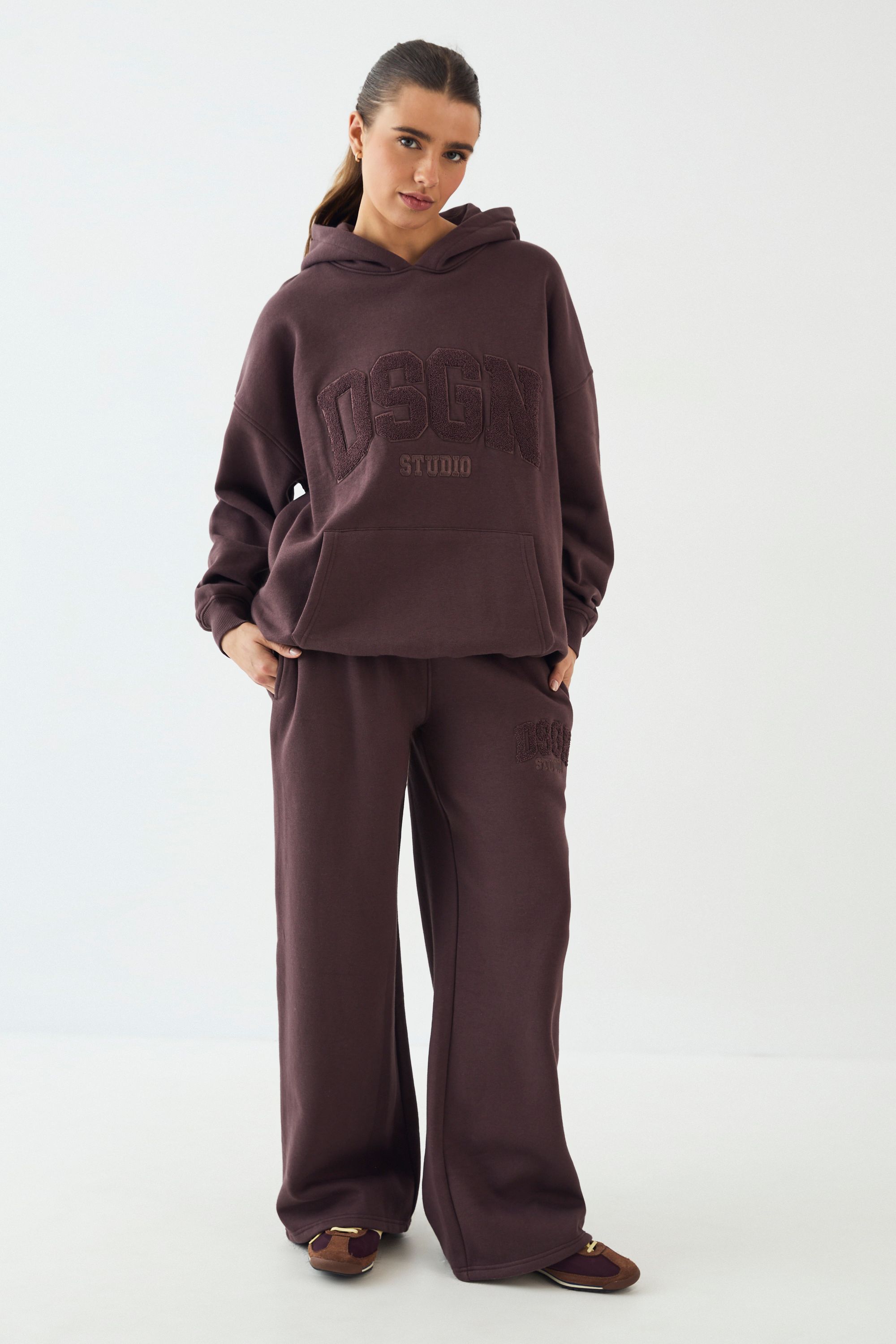 DSGN Studio DSGN Studio Towelling Applique Oversized Hoodie Chocolate image 3