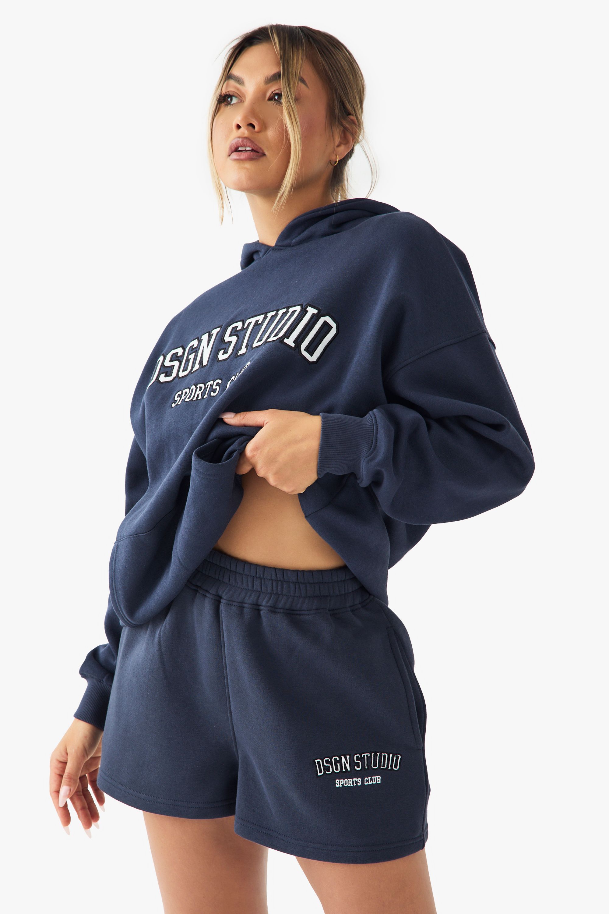 DSGN Studio DSGN Studio Sports Club Applique Sweat Short Navy