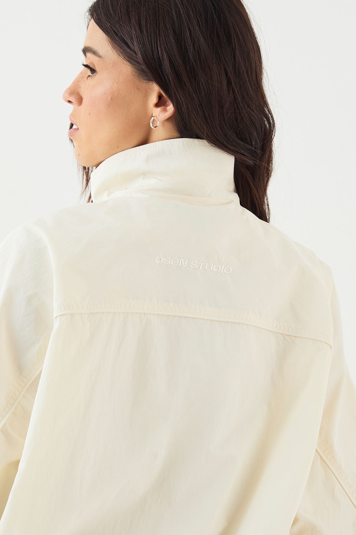 DSGN Studio DSGN Studio Nylon Zip Through Funnel Neck Track Jacket Cream image 4