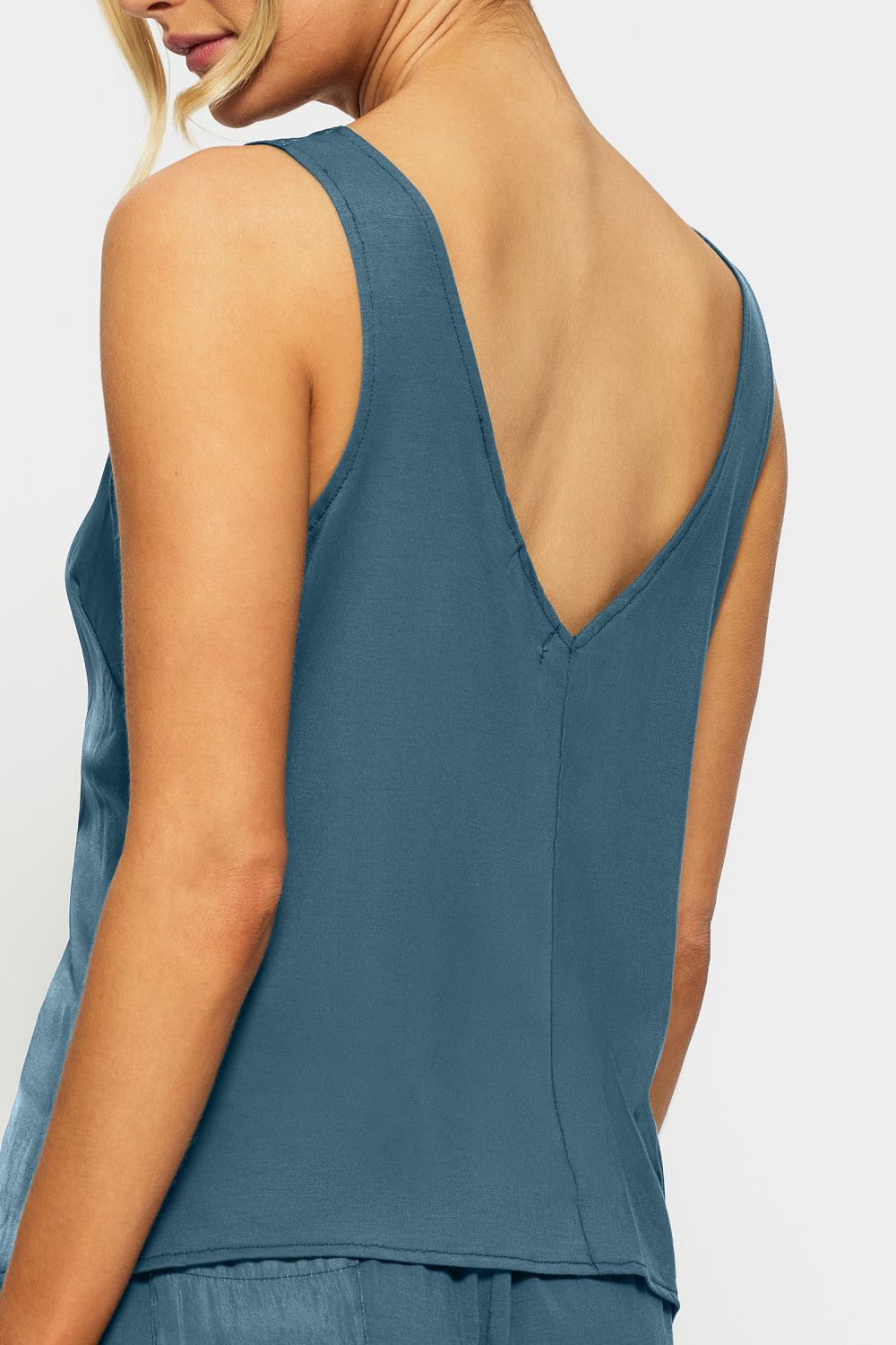 KBX Raye Satin Jersey Vest image 2