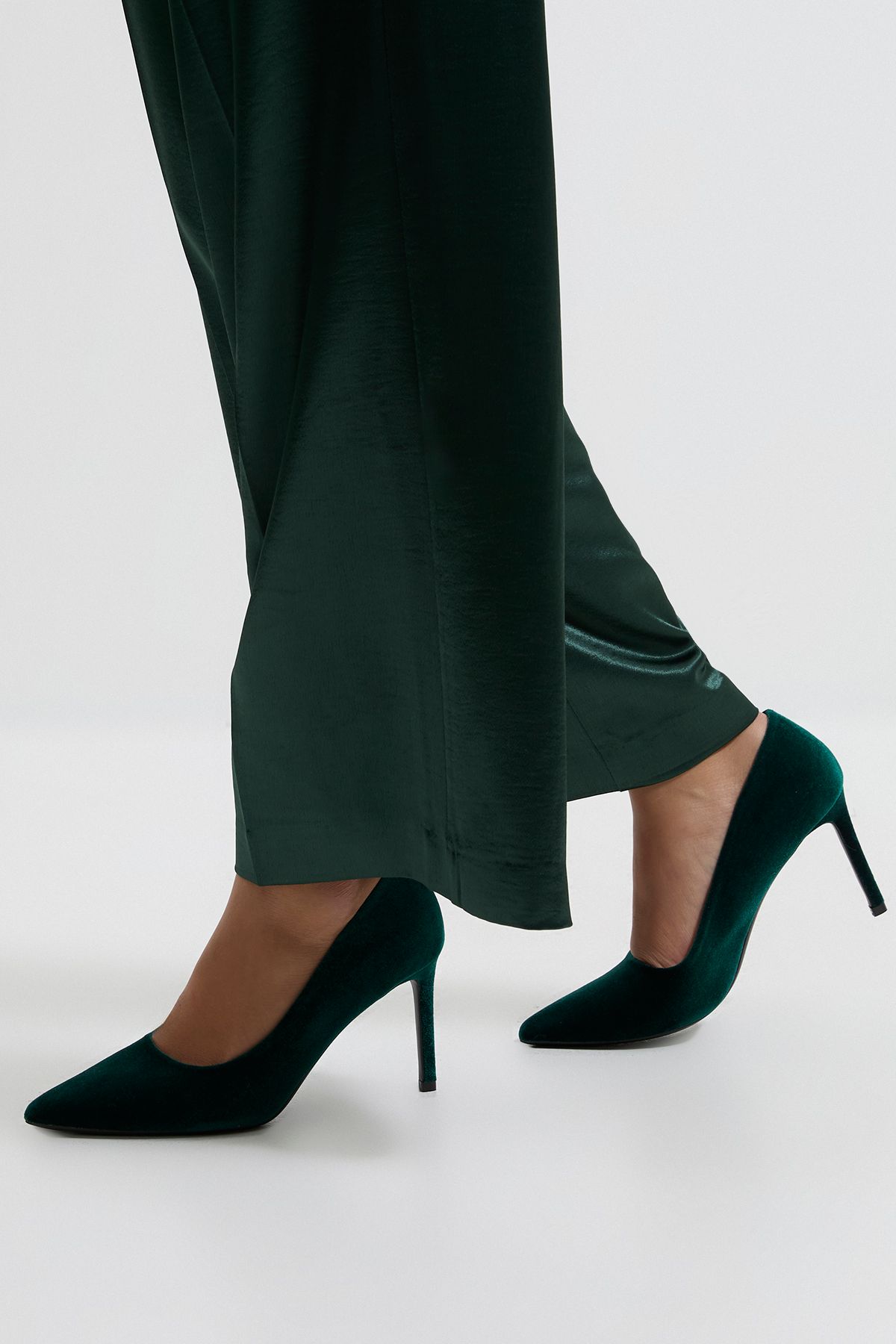 Dorothy Perkins Wide Fit Dash Velvet Pointed High Stiletto Heel Court Shoes Emerald image 1