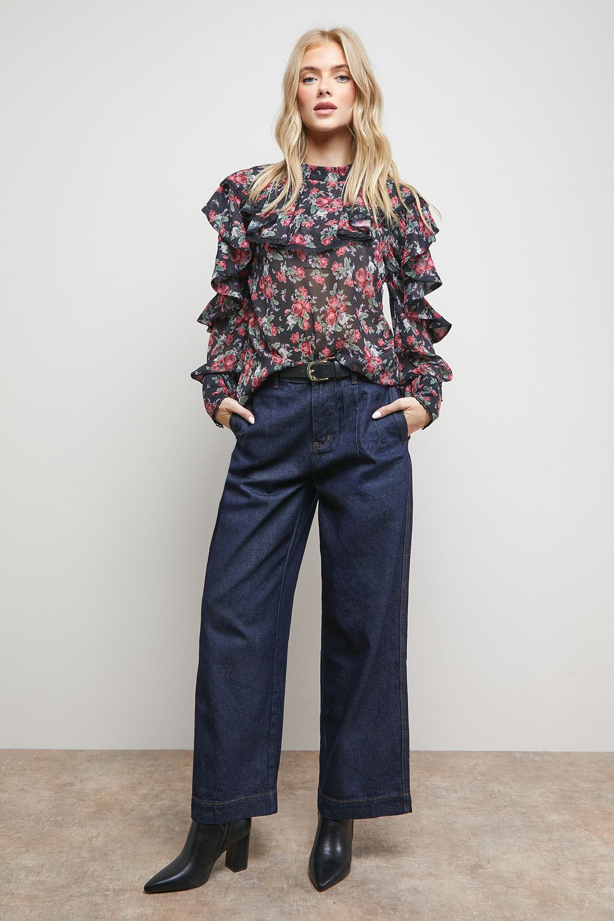 Oasis Printed Frill Yoke High Neck Blouse Floral image 2