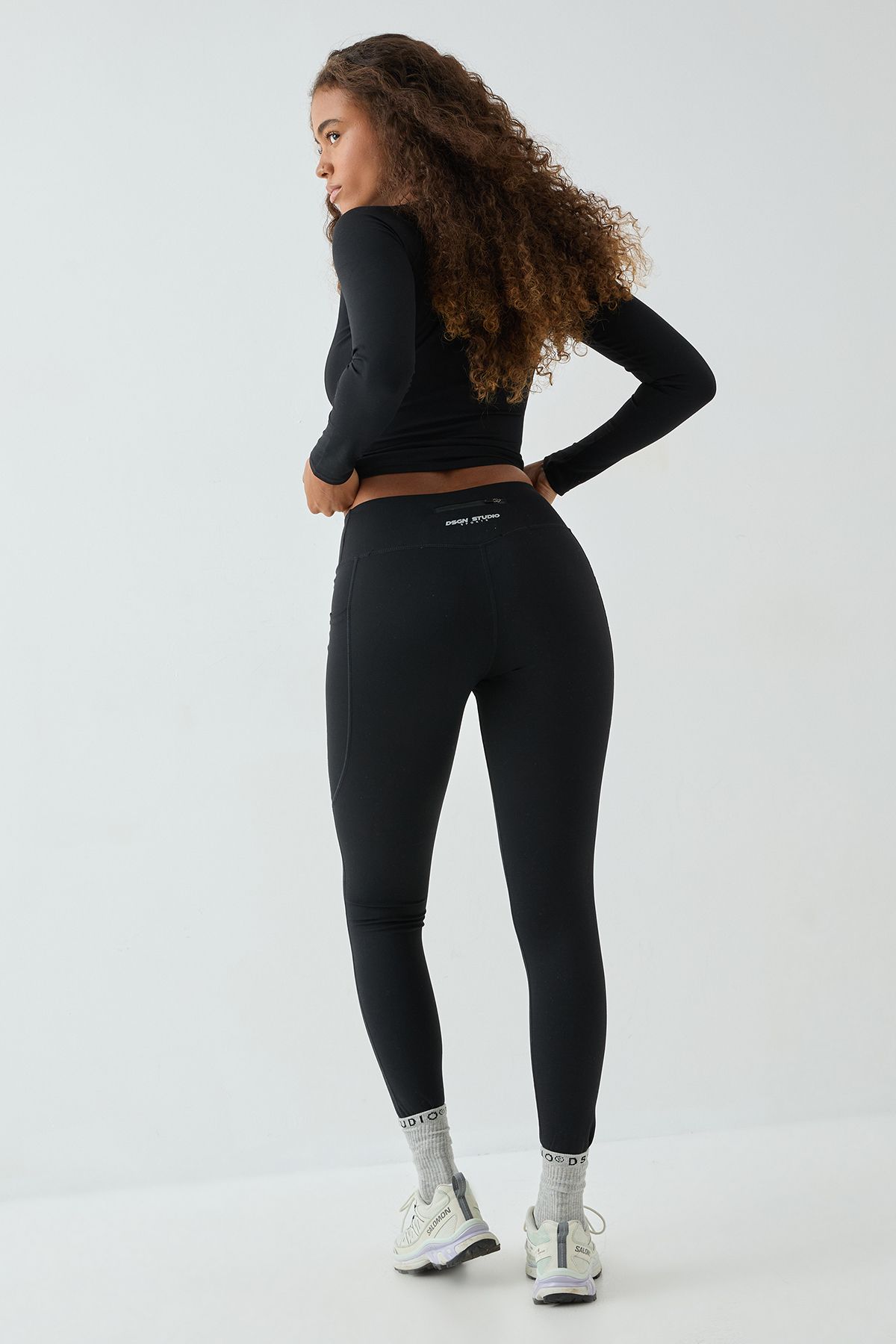 DSGN Studio DSGN Studio Sport High Waist Pocket Detail Sports Legging Black image 4
