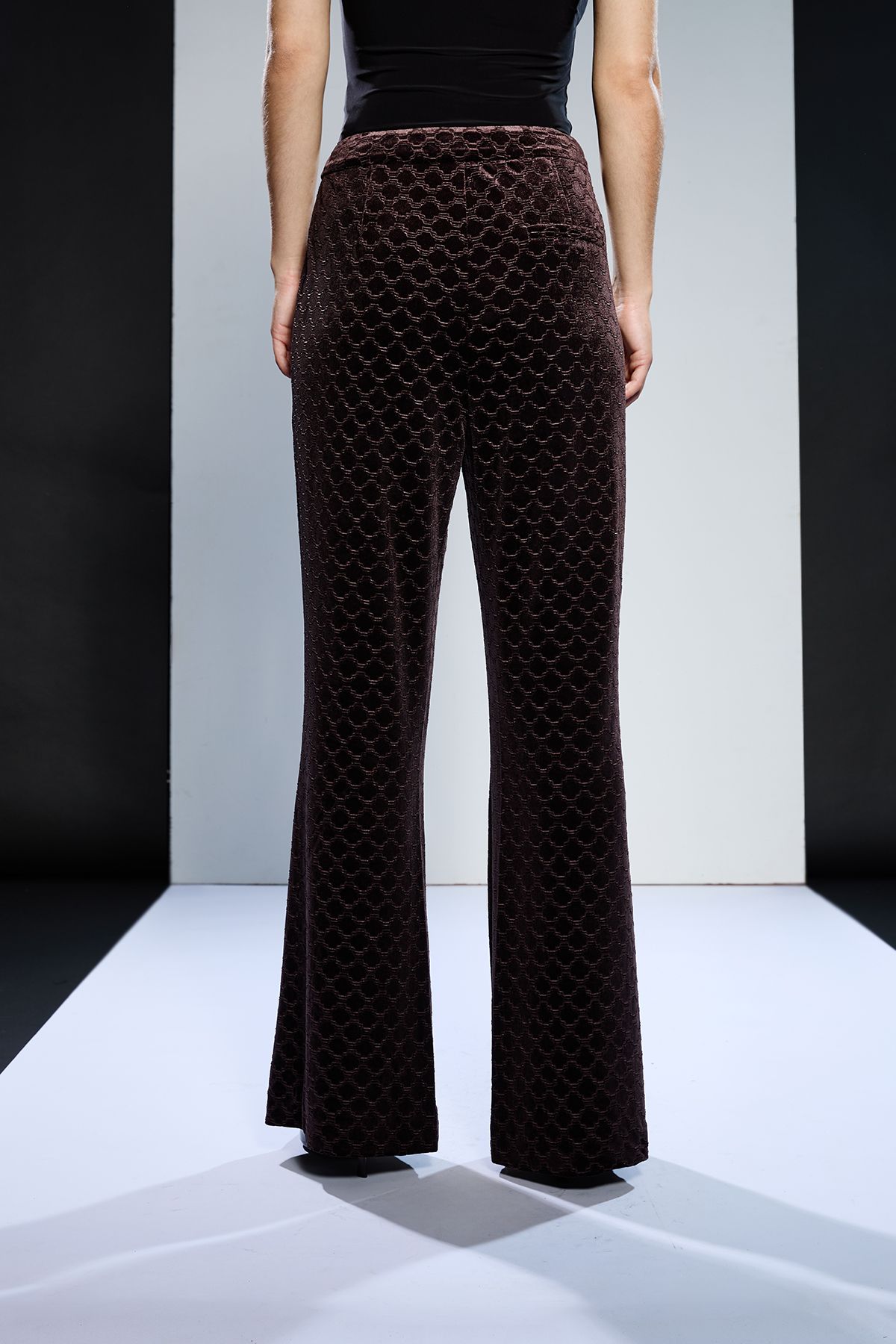 RUNWAY 1.8.1.8 Runway 1.8.1.8 Jacquard Velvet Flare Trouser Chocolate image 3