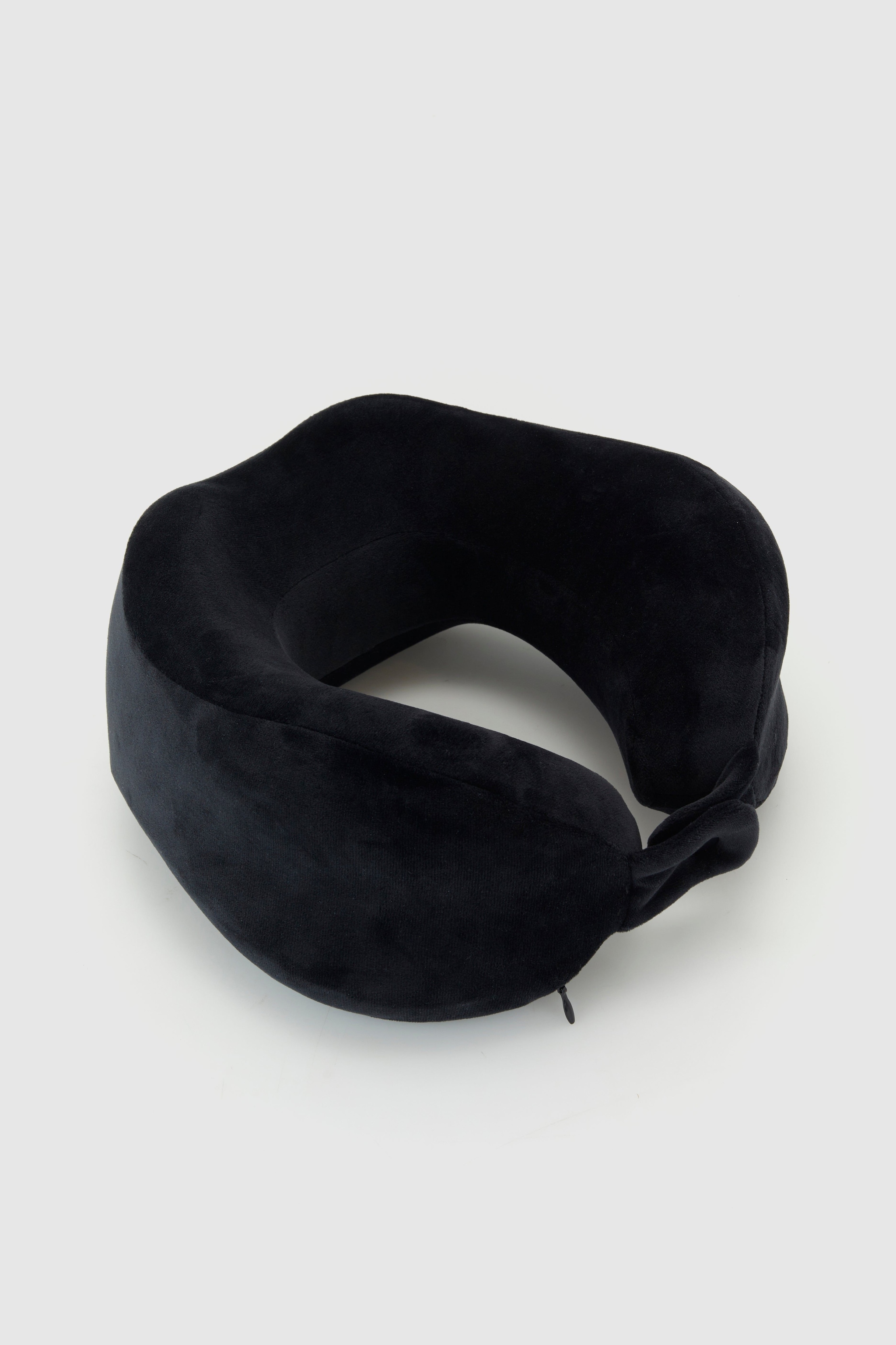 Nere Travel Memory Foam Pillow image 2