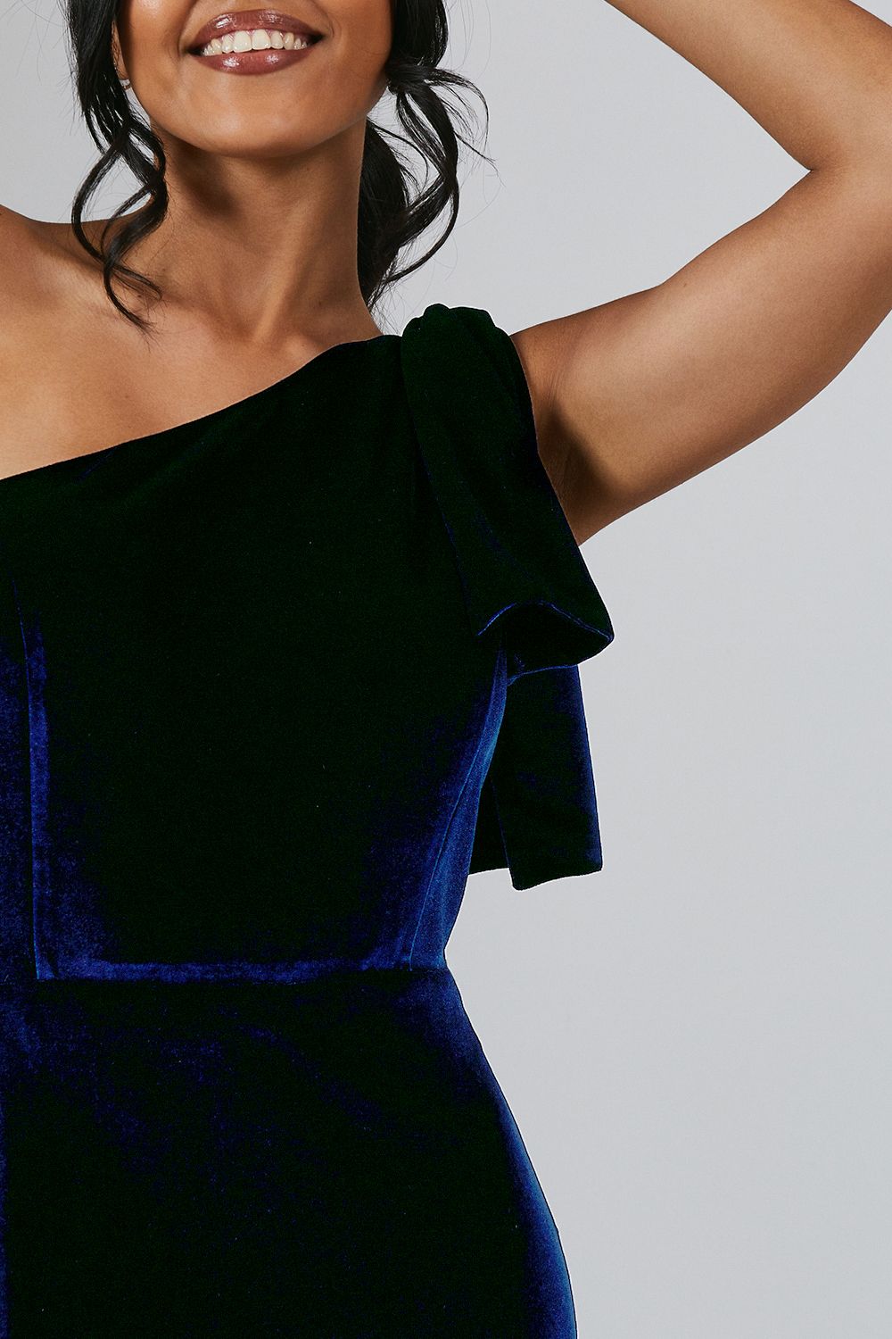 Coast Bow One Shoulder Velvet Bridesmaid Maxi Dress Navy image 4