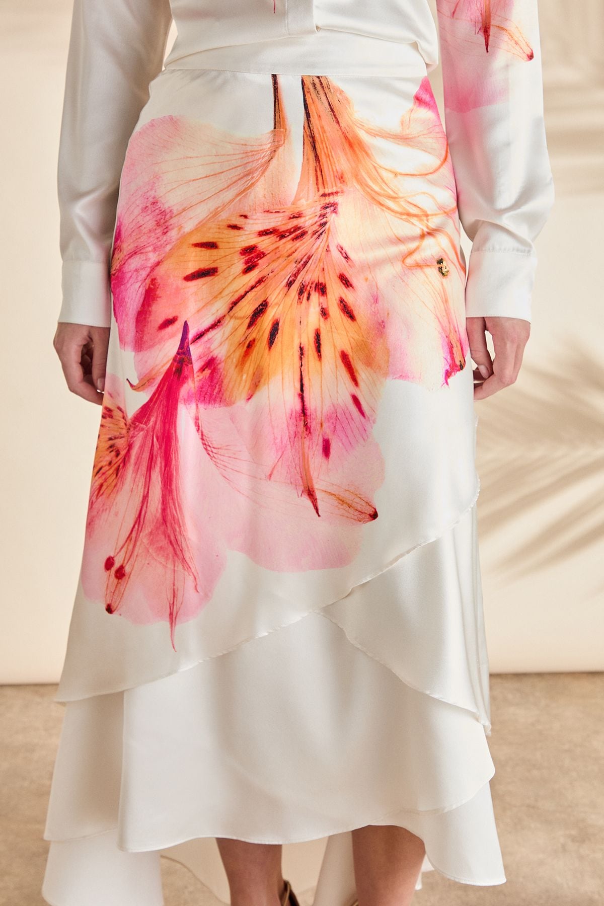 Coast Printed Satin High Low Hem Midi Skirt Ivory image 5