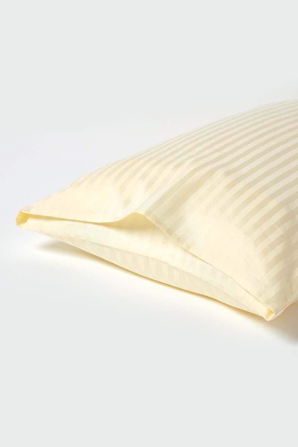 Homescapes Egyptian Cotton Ultrasoft Housewife Pillowcase 330 TC, King Size image 3