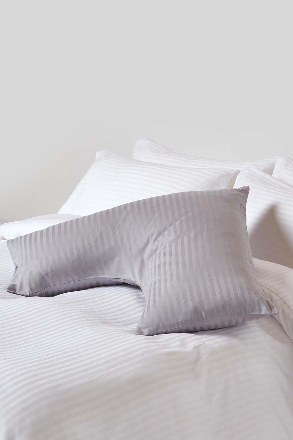 Homescapes Egyptian Cotton Super Soft V Shaped Pillowcase 330 TC image 2