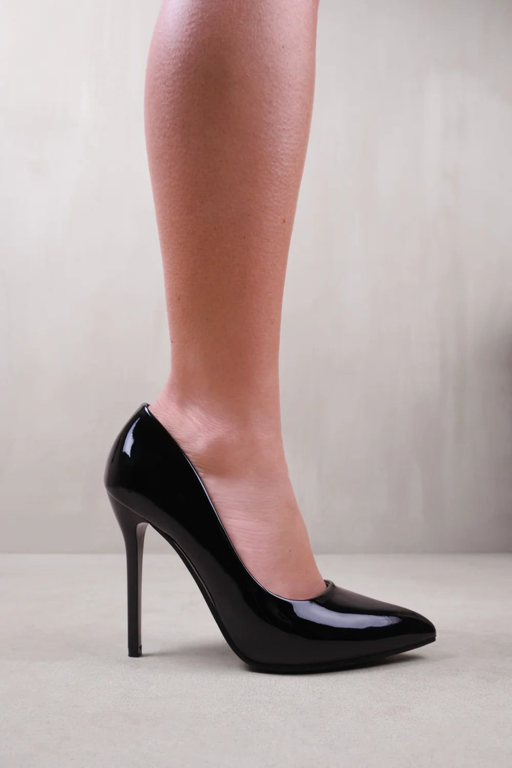 Where's That From 'Fiji' Wide Fit High Heel Stiletto Pumps image 2