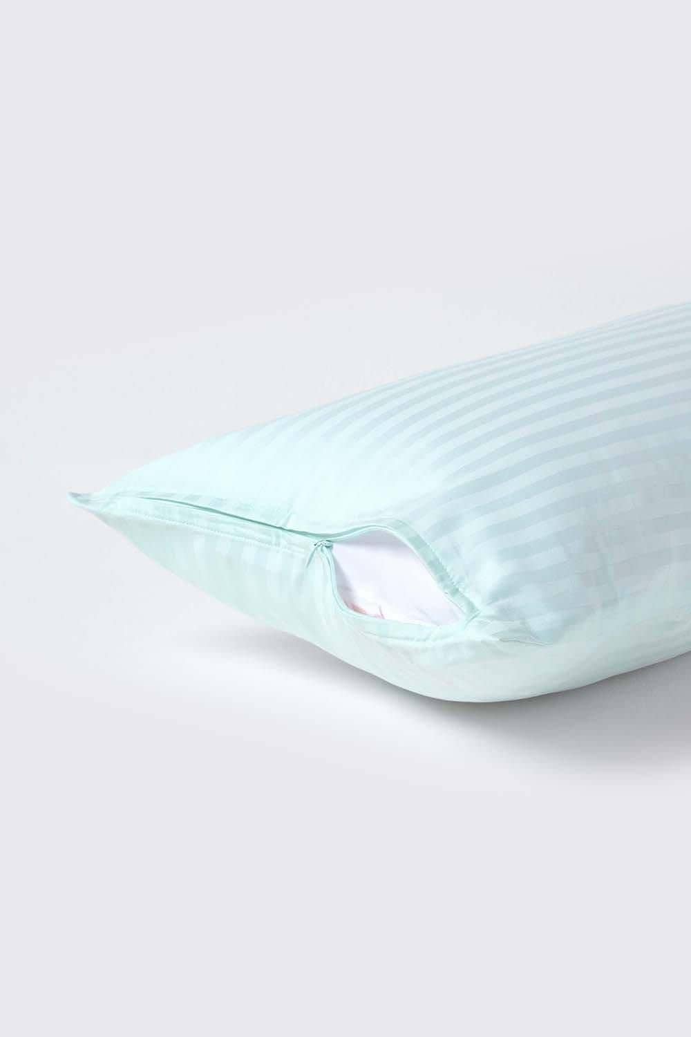 Homescapes Continental Egyptian Cotton Pillowcase 330 TC, 40 x 80 cm image 3